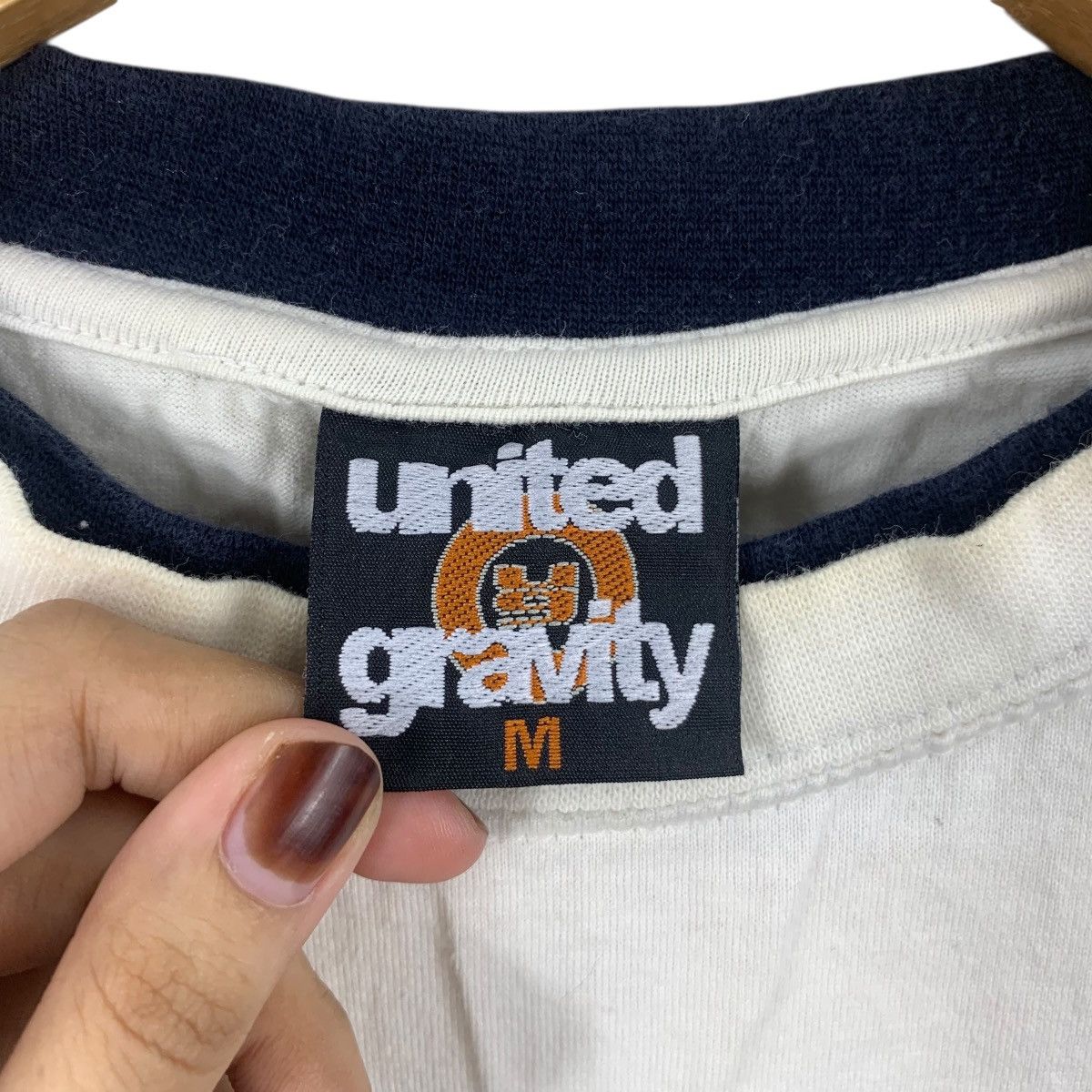 Vintage Vintage Y2K UNITED GRAVITY Graphic Arts Society Tee Shirt Size US M / EU 48-50 / 2 - 8 Thumbnail