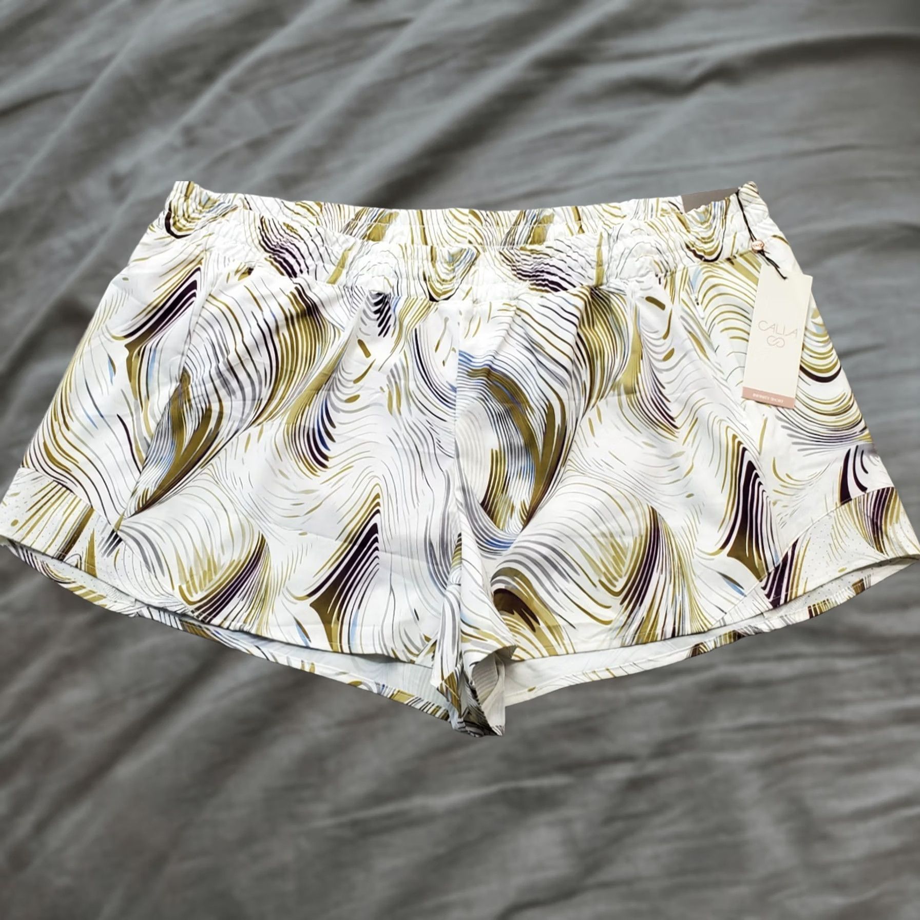 Vintage Calia Run Collection Infinity Shorts Women XXL Multi Lined Athletic Mid Rise Geometric Pattern Pockets Breathable Size 40" / US 18 - 1 Thumbnail