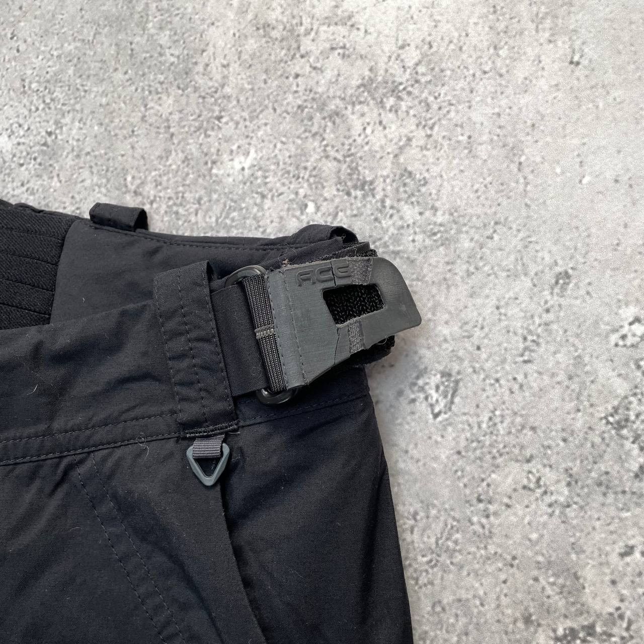 Nike ACG Vintage 2000s Nike ACG Storm Fit Ski Pants Women’s Black Size 28" / US 6 / IT 42 - 6 Thumbnail
