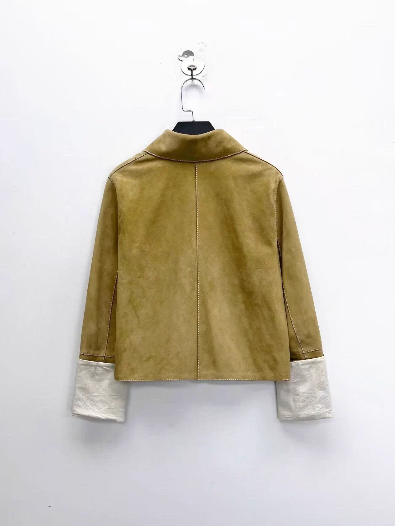 Loewe Loewe camel lambskin suede short jacket 34 new with tags Size XS / US 0-2 / IT 36-38 - 2 Thumbnail