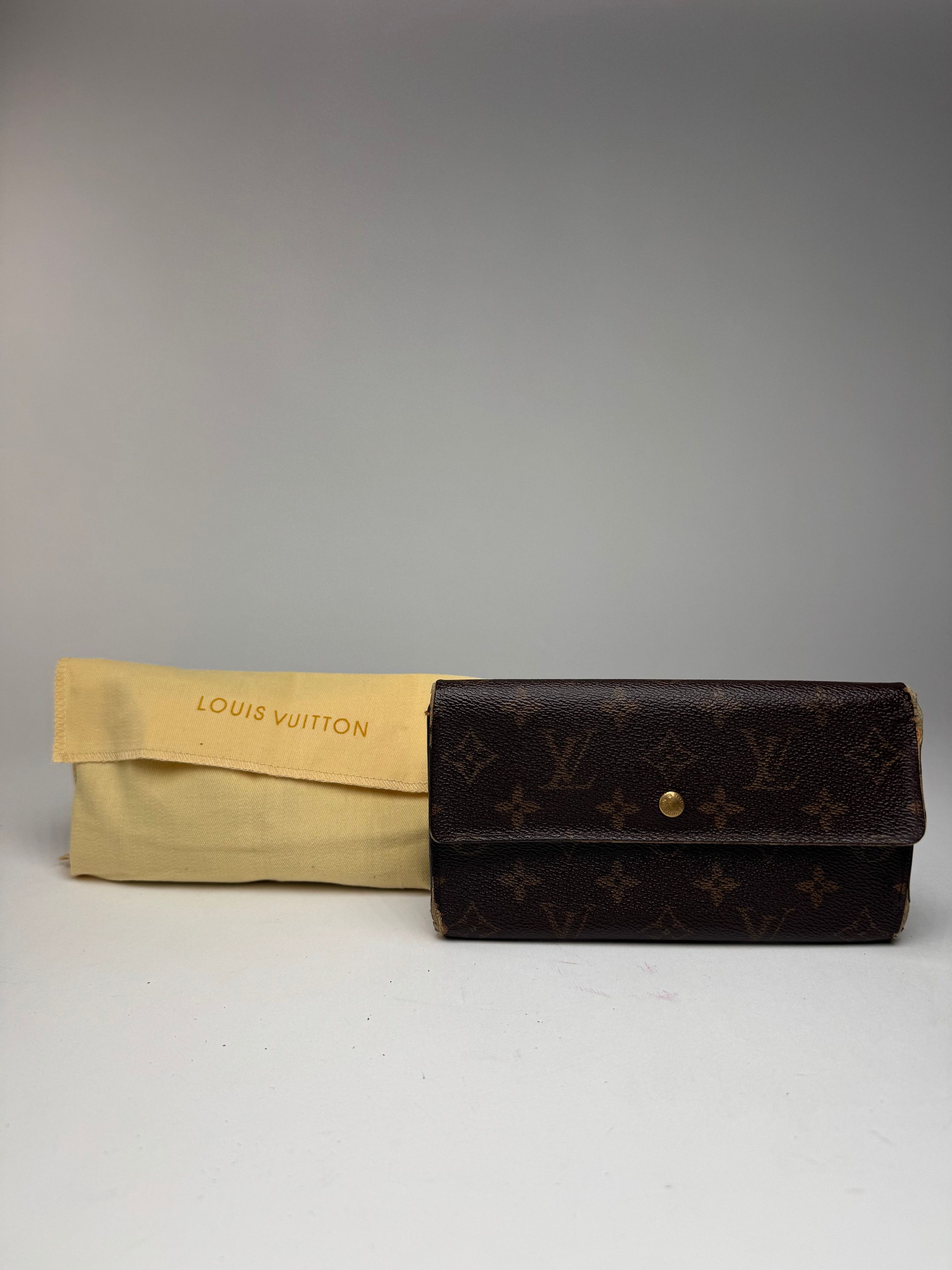 Louis Vuitton Vintage leather monogram wallet brown Size ONE SIZE - 1 Thumbnail
