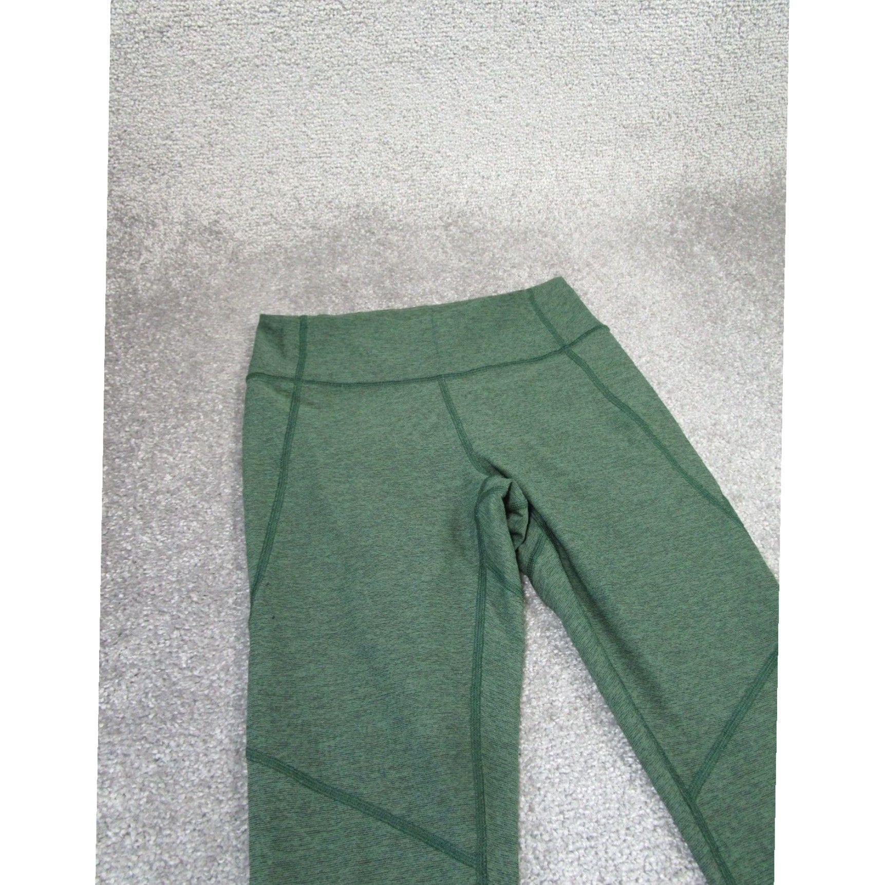 Outdoor Voices Outdoor Voices Womens Small Green Compression Leggings Crop Size 28" / US 6 / IT 42 - 2 Thumbnail