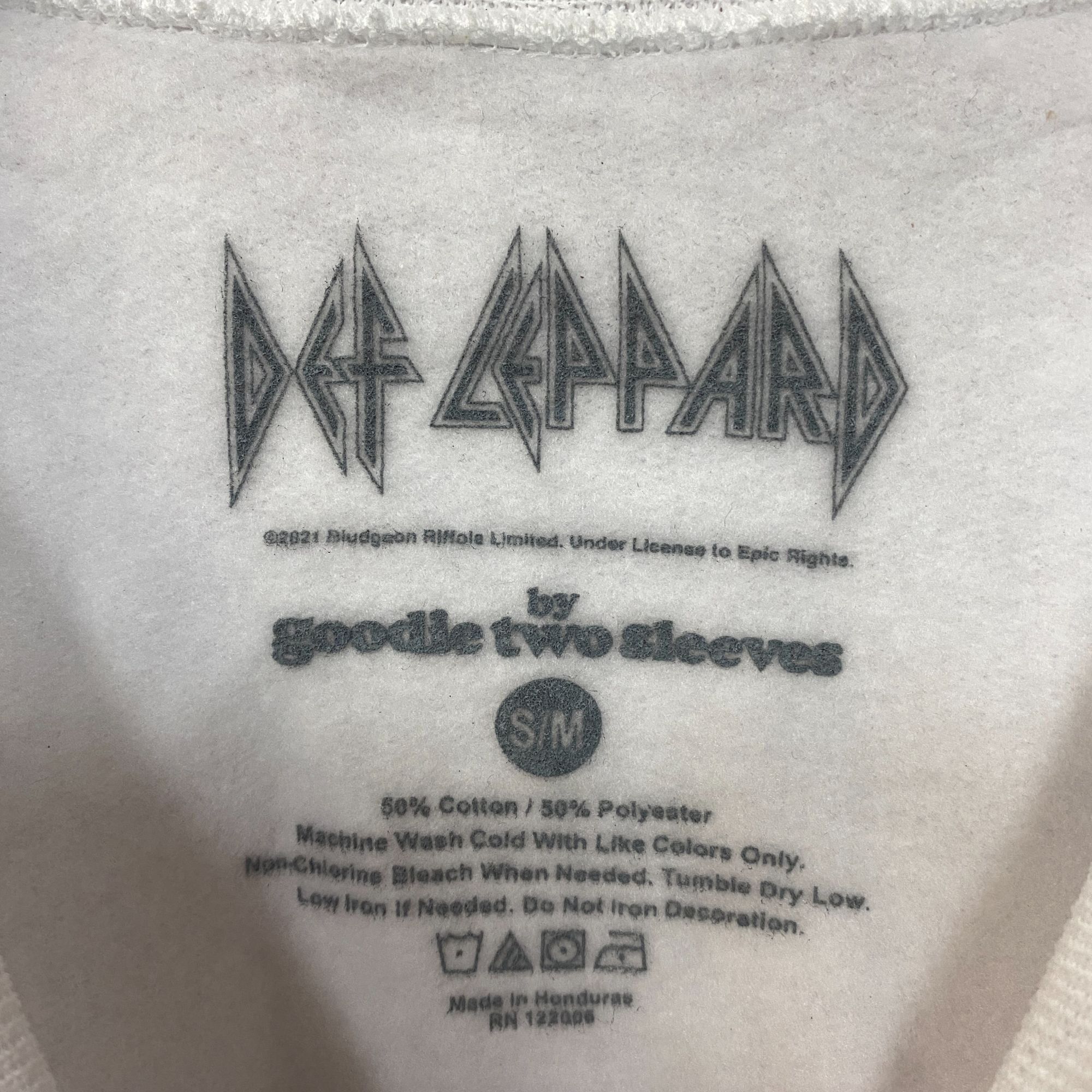 Def Leppard Def Leppard Animal Glam Metal Band Crewneck Sweater size S/M Size US M / EU 48-50 / 2 - 4 Thumbnail