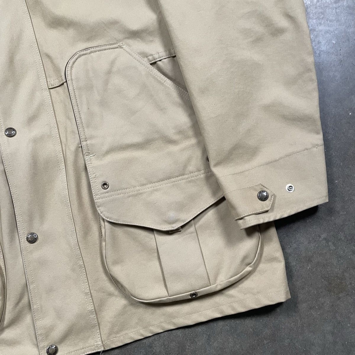 Filson × Vintage Vintage C.C. Filson Waterfowl Field Jacket Beige Outdoors Size US L / EU 52-54 / 3 - 13 Thumbnail