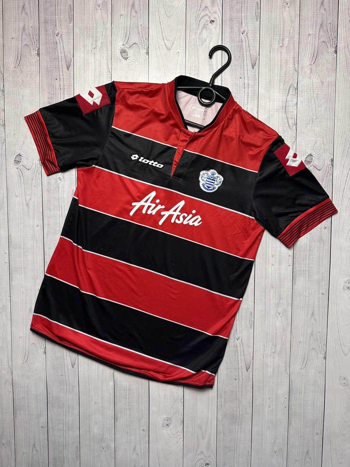Lotto Sport × Vintage Vintage lotto soccer jersey Queens Park Rangers away Xs/S Size US S / EU 44-46 / 1 - 1 Thumbnail
