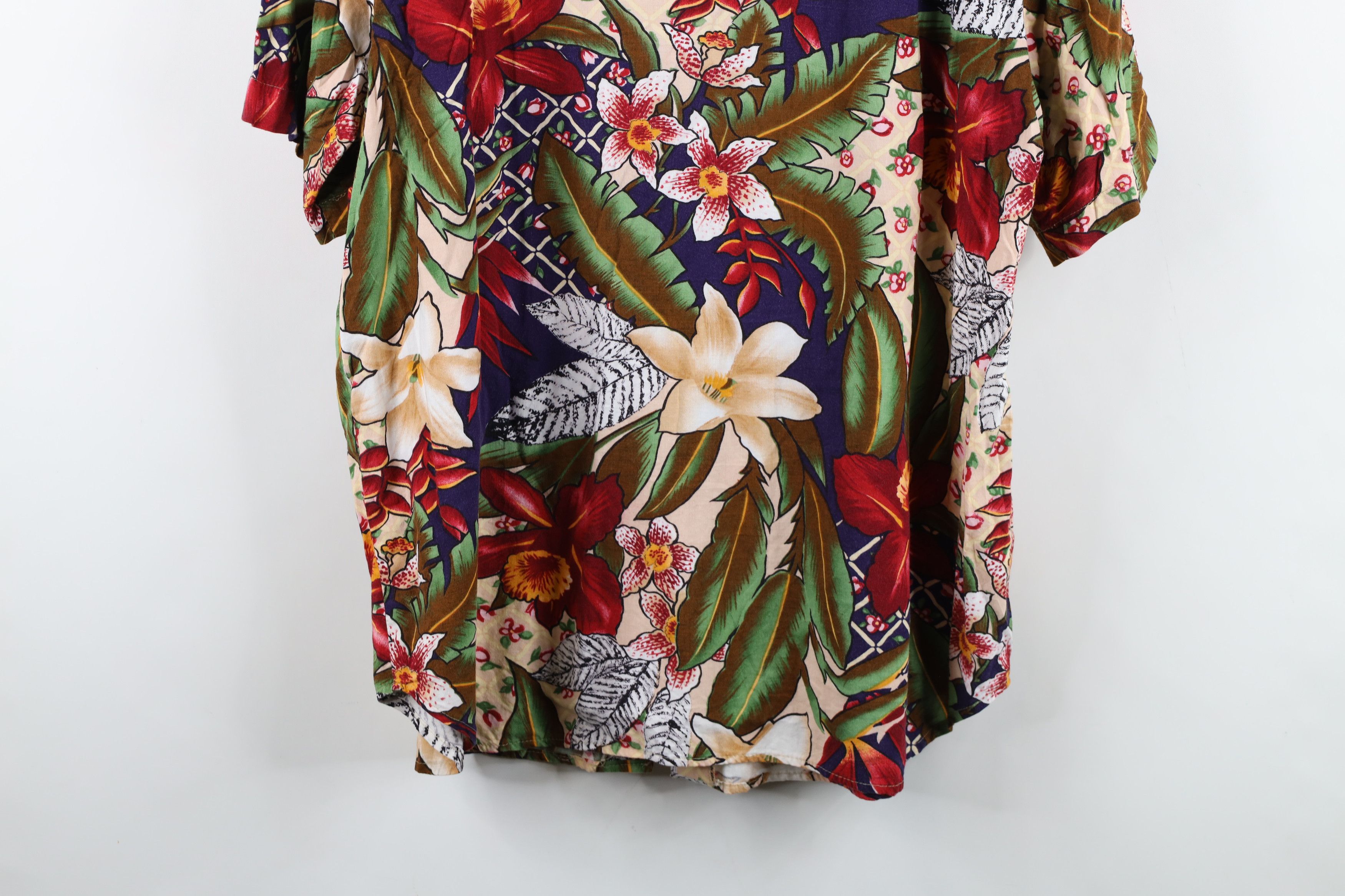 Vintage Vintage 90s Streetwear Flower Hawaiian Button Shirt USA Size L / US 10 / IT 46 - 11 Thumbnail