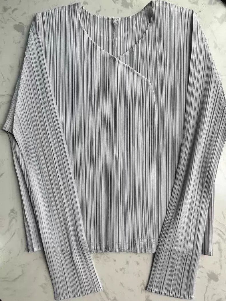 Issey Miyake Issey Miyake Gray Jacket Size L / US 10 / IT 46 - 1 Thumbnail