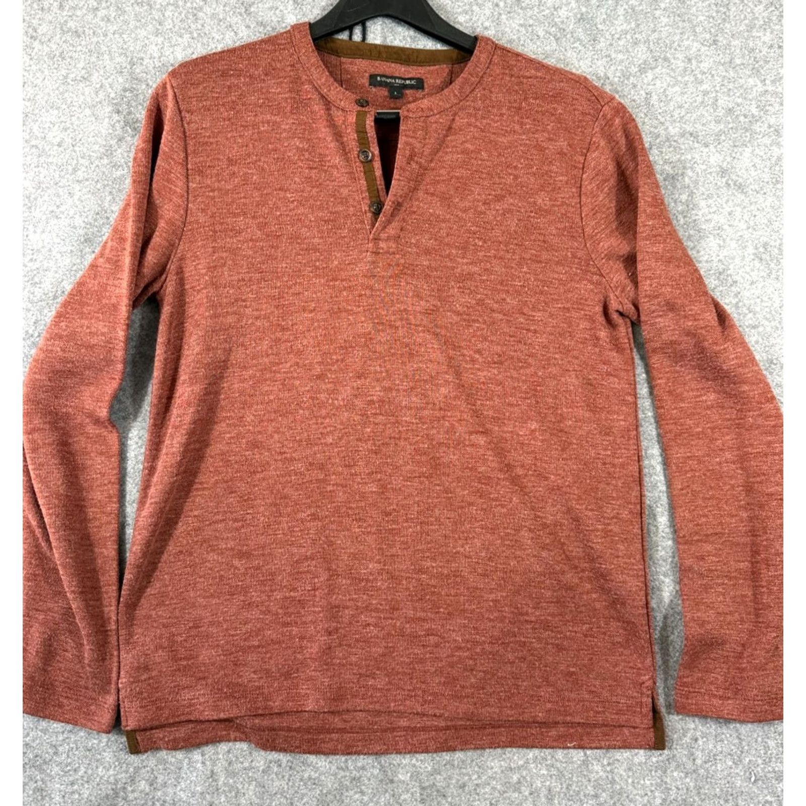 Banana Republic VINTAGE? No. Banana Republic Henley Sweater Mens L Heather Red Knit Long Sleeve Pullover Size US L / EU 52-54 / 3 - 2 Thumbnail