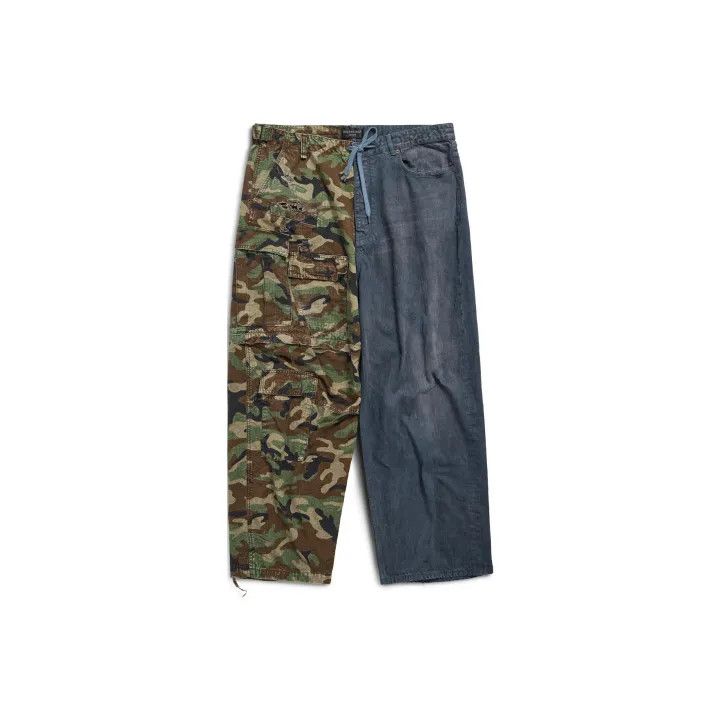 Balenciaga Balenciaga SS24 Vintage Camouflage Denim Pants 0079 Size US 32 / EU 48 - 1 Thumbnail