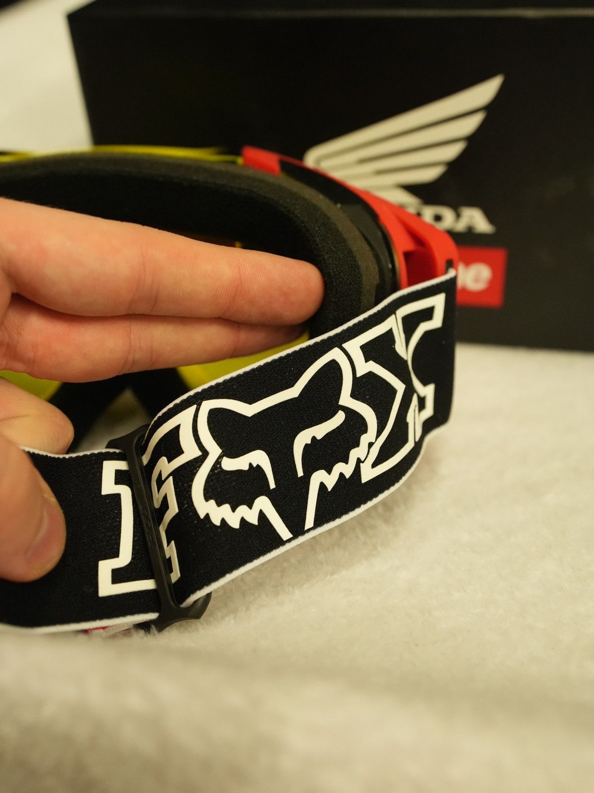 Honda × Supreme Supreme Honda Fox Racing Vue Goggles Size ONE SIZE - 5 Thumbnail