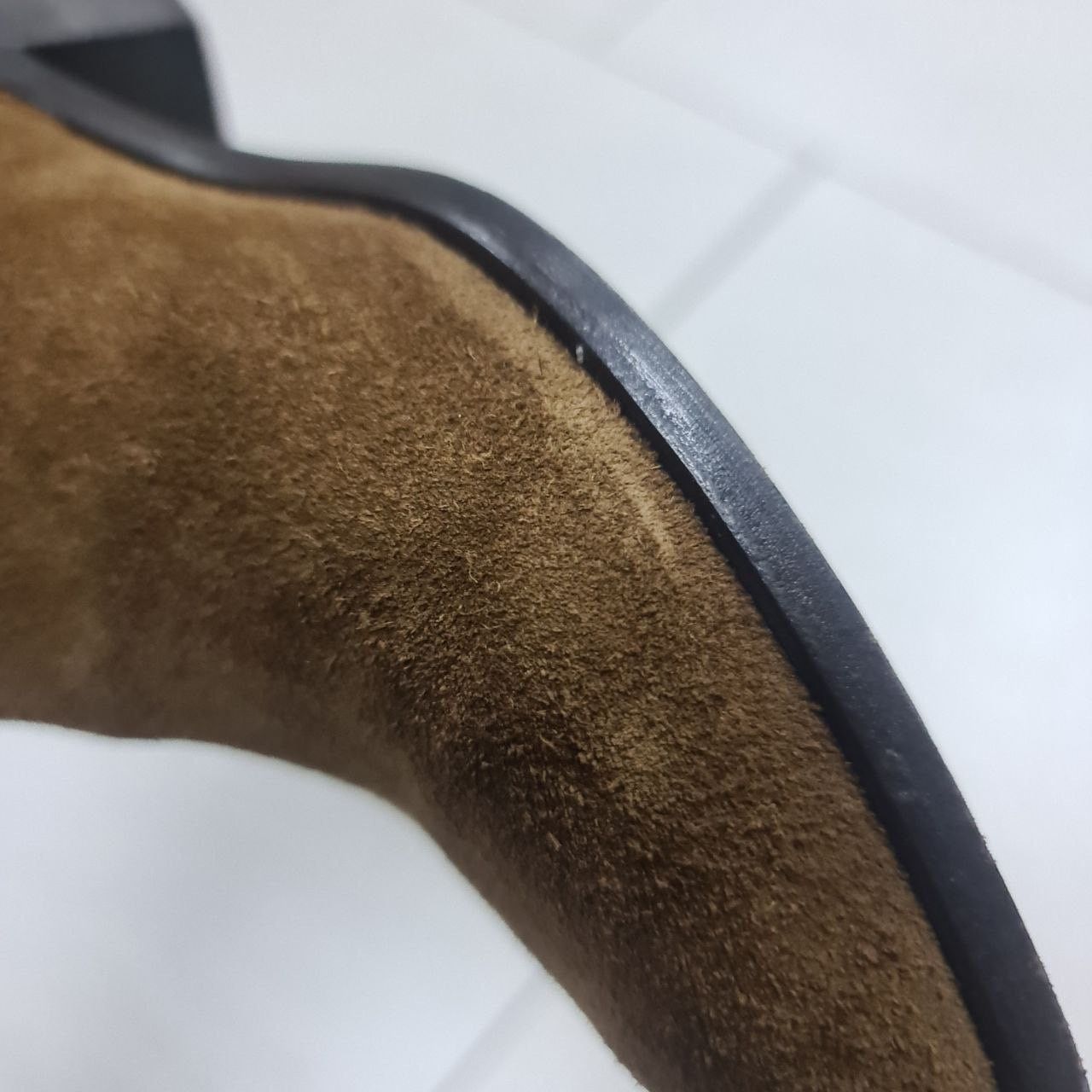 Yves Saint Laurent SAINT LAURENT Brown Suede Western Ankle Boots Sz.38.5 Size US 7.5 / IT 37.5 - 11 Thumbnail