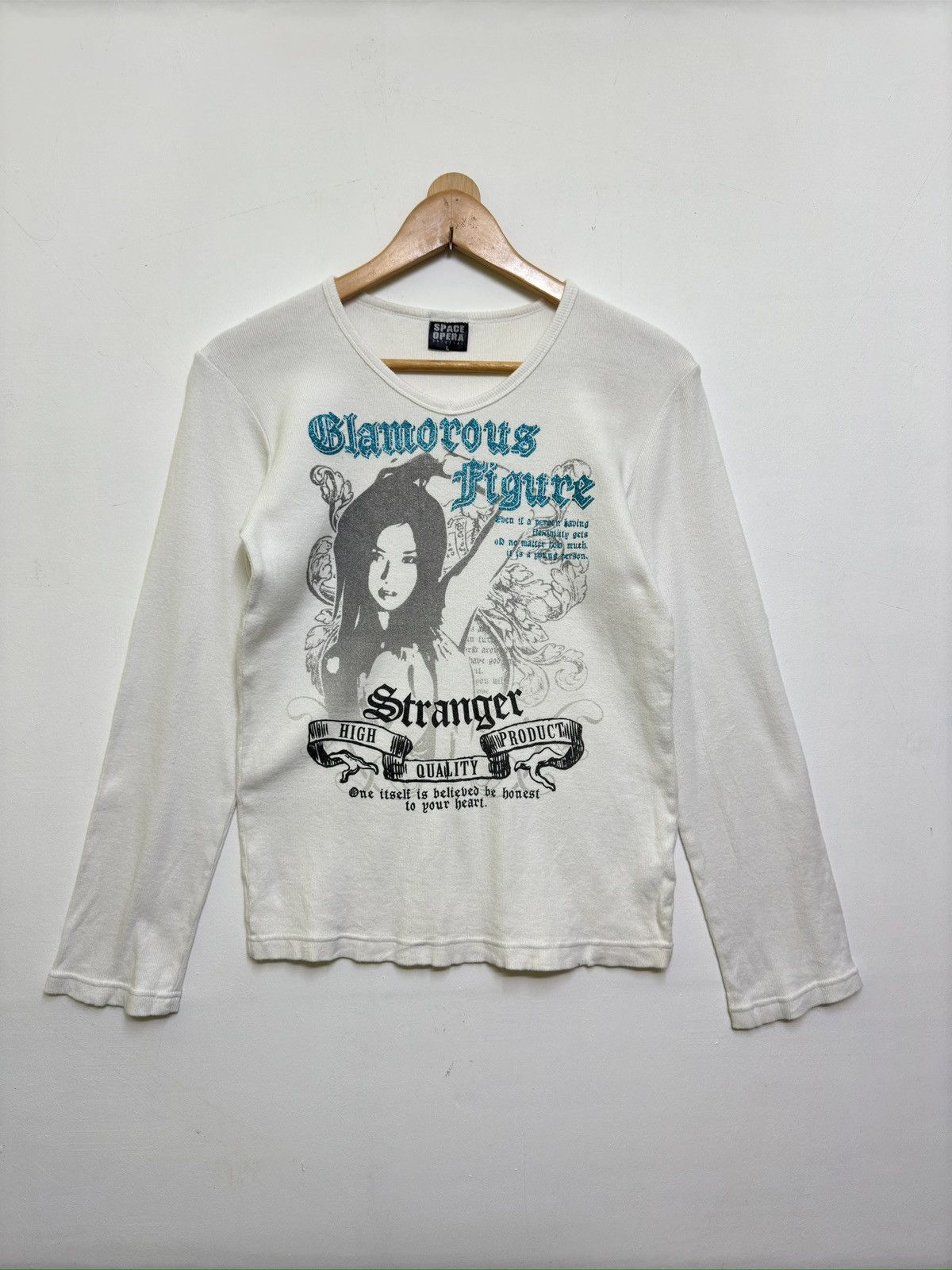 Opera Space Glamours Figure Poem Photo Stranger Long Sleeve
