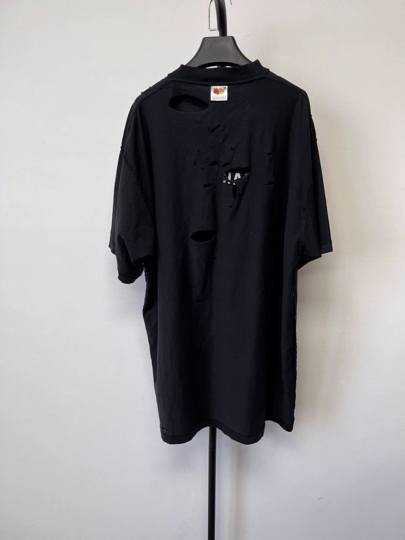 Balenciaga Balenciaga size 2 Monogrammed crewneck short sleeve T-shirt Size US S / EU 44-46 / 1 - 2 Thumbnail
