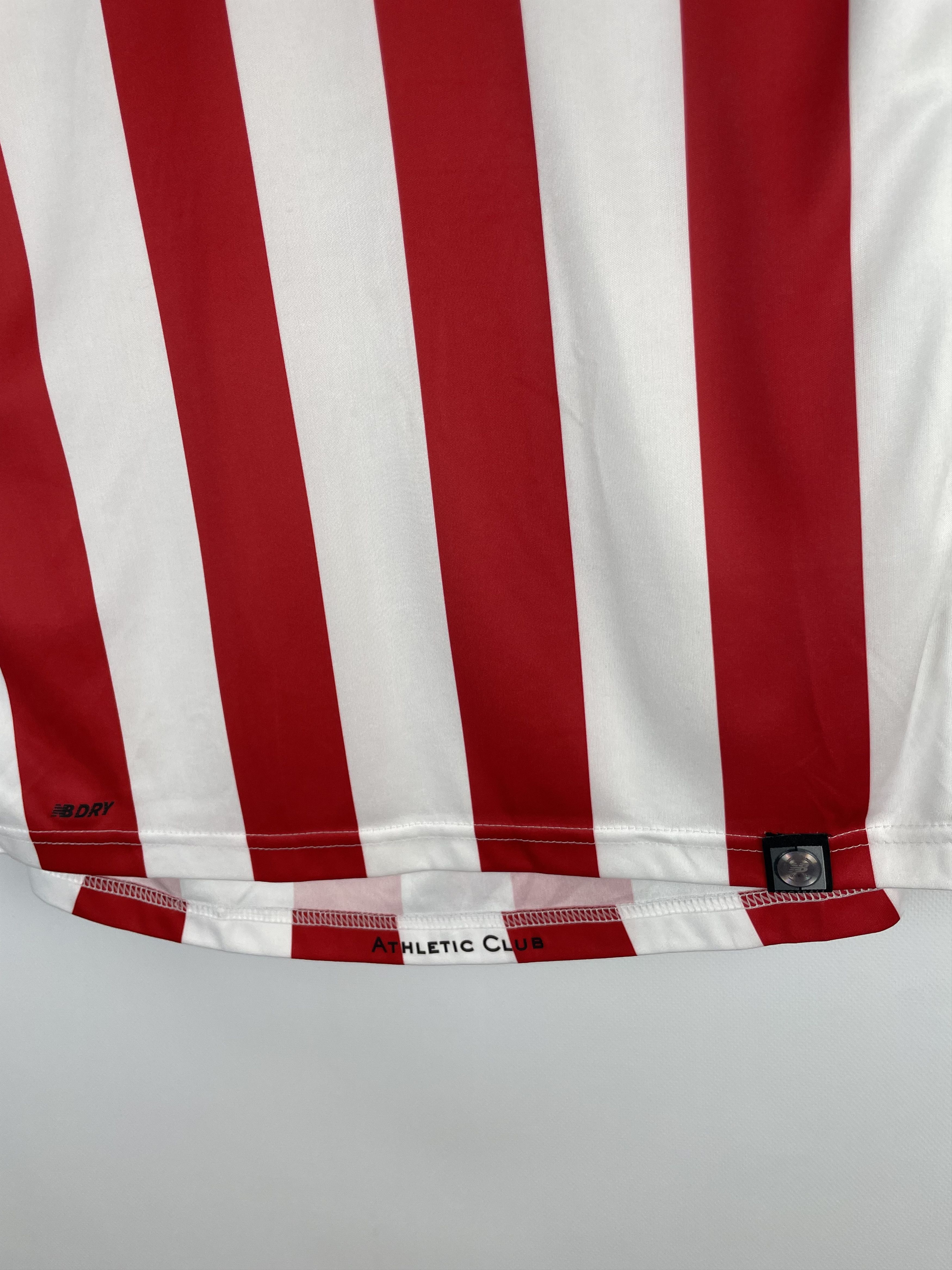 New Balance × Vintage New Balance Athletic Bilbao FC Home T-Shirt Jersey Size US L / EU 52-54 / 3 - 7 Thumbnail