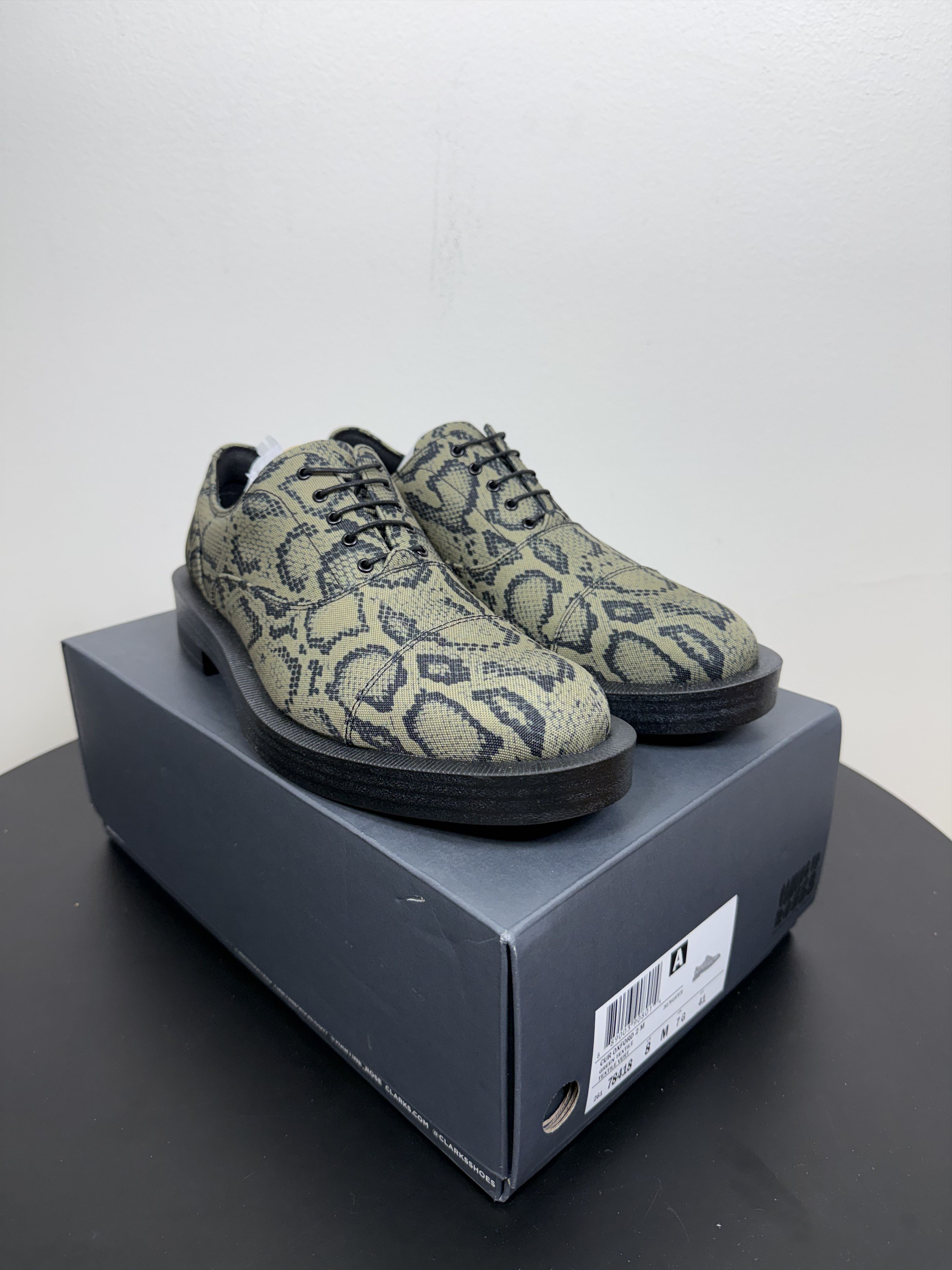 Clarks × Martine Rose Clarks Collab Green Snake Pattern Oxfords Size US 8 / EU 41 - 1 Thumbnail