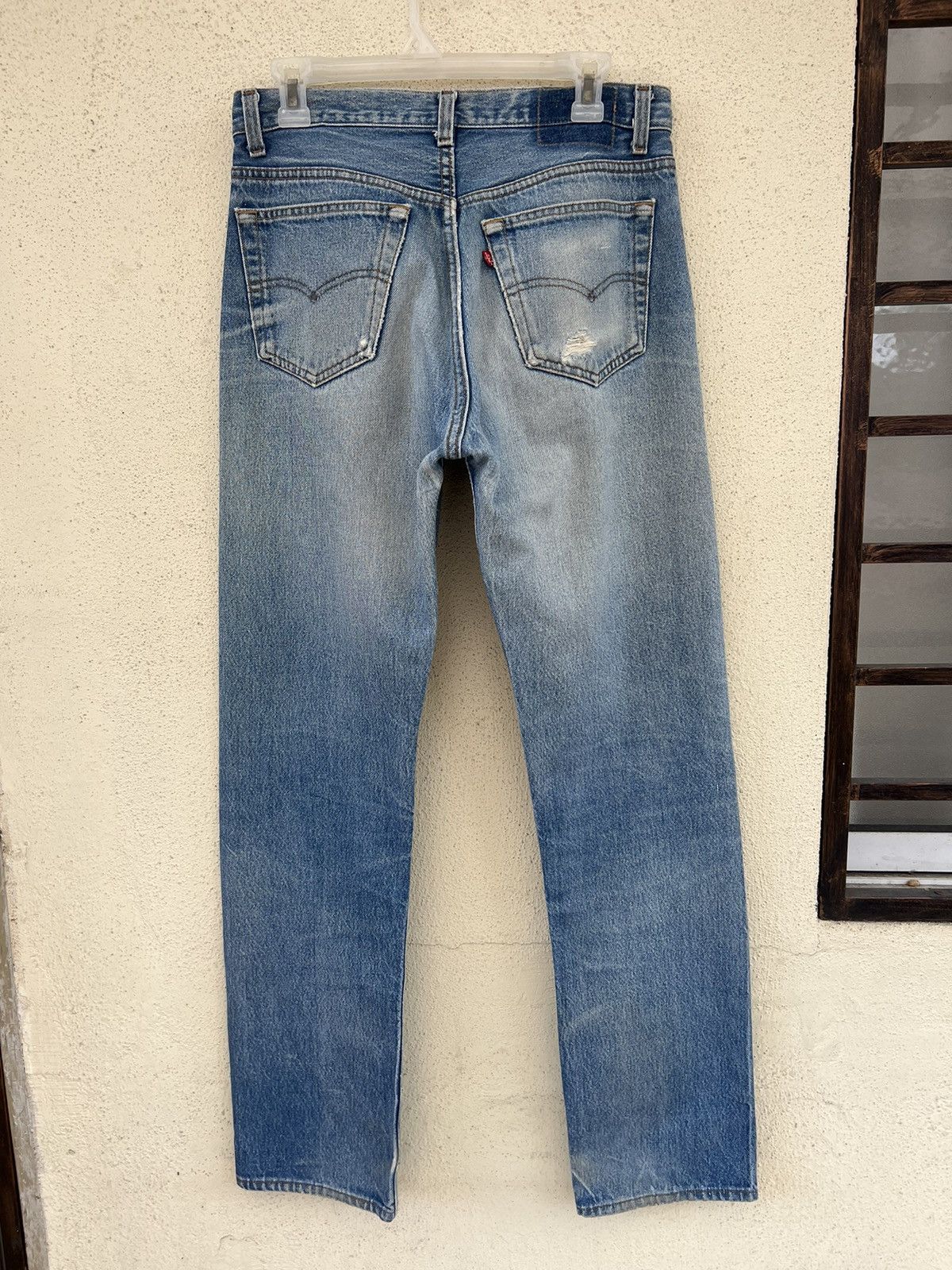 Levi's Vintage 80s Levi’s 501 Distressed Faded Blue Denim Jeans Size US 30 / EU 46 - 14 Thumbnail