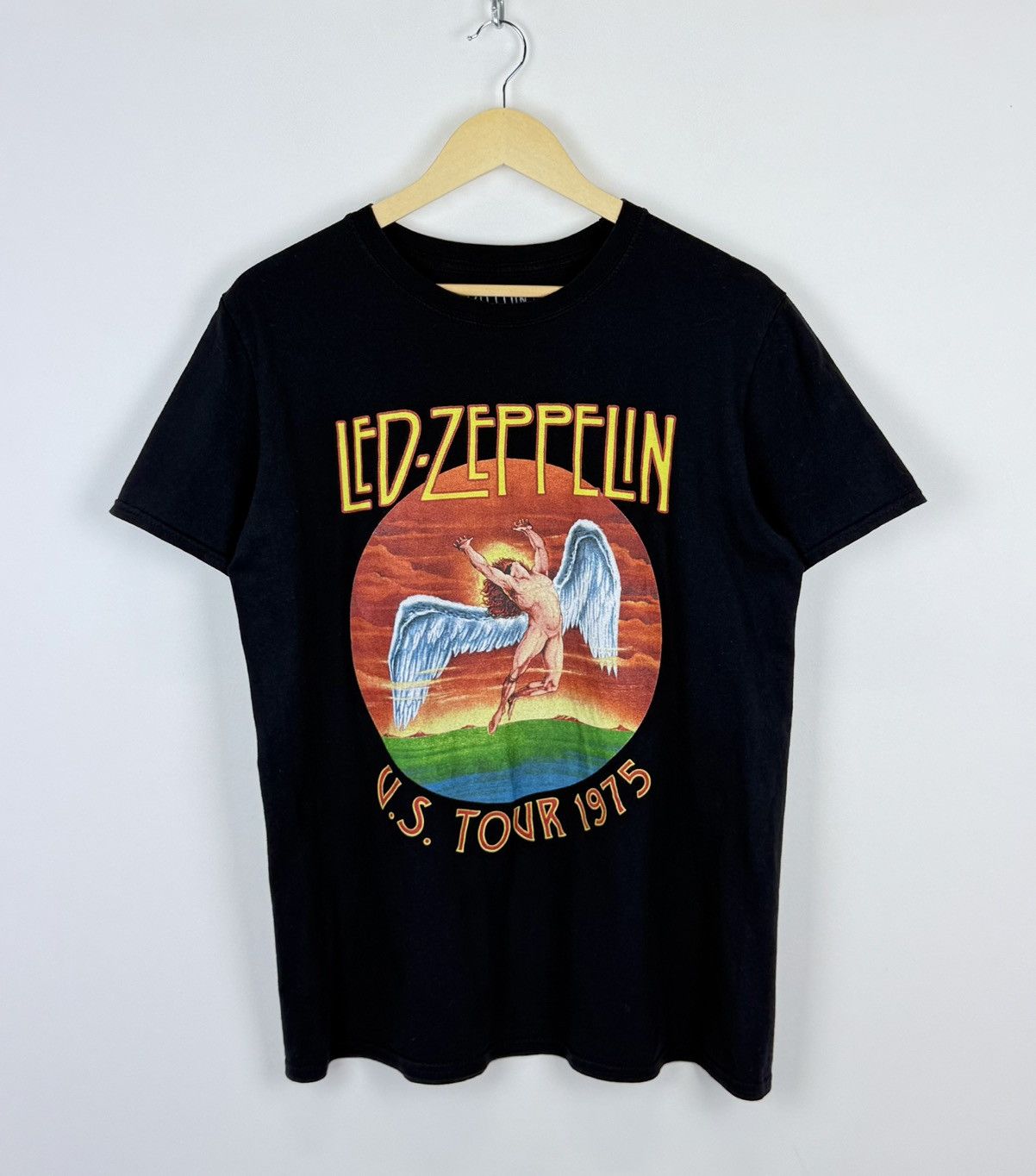 Led Zeppelin Led Zeppelin US Tour 1975 T-Shirt Black Short Sleeve Rock Size US M / EU 48-50 / 2 - 1 Thumbnail