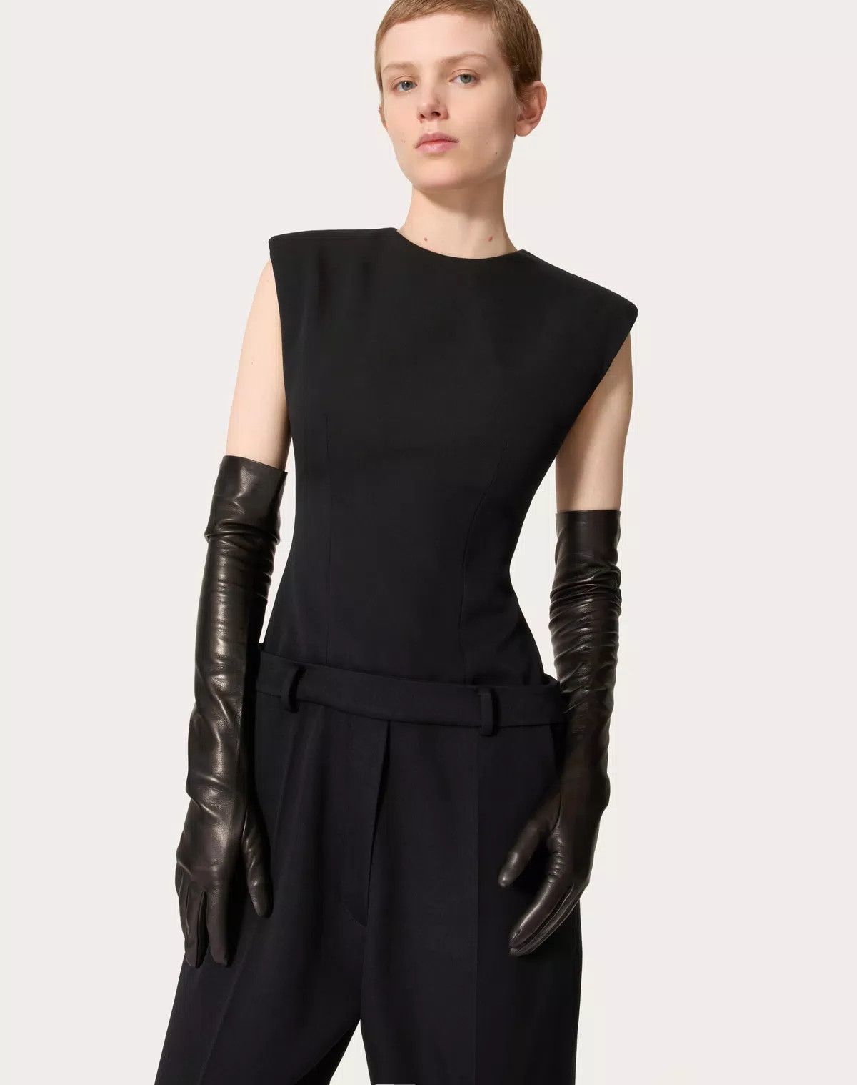 Valentino o1s1wg110426 Grisaille Jumpsuit in Nero Size 26" / US 2 / IT 38 - 7 Thumbnail