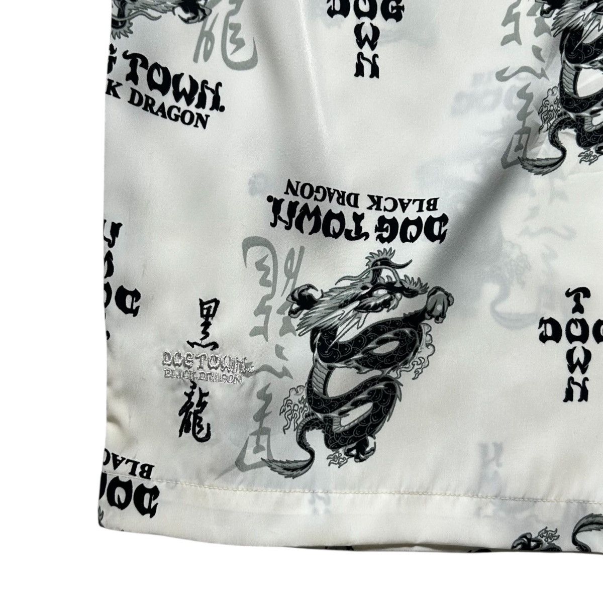 Dogtown Vintage Dogtown Black Dragon Monogram Logo Shorts Pants Size US 33 - 5 Thumbnail