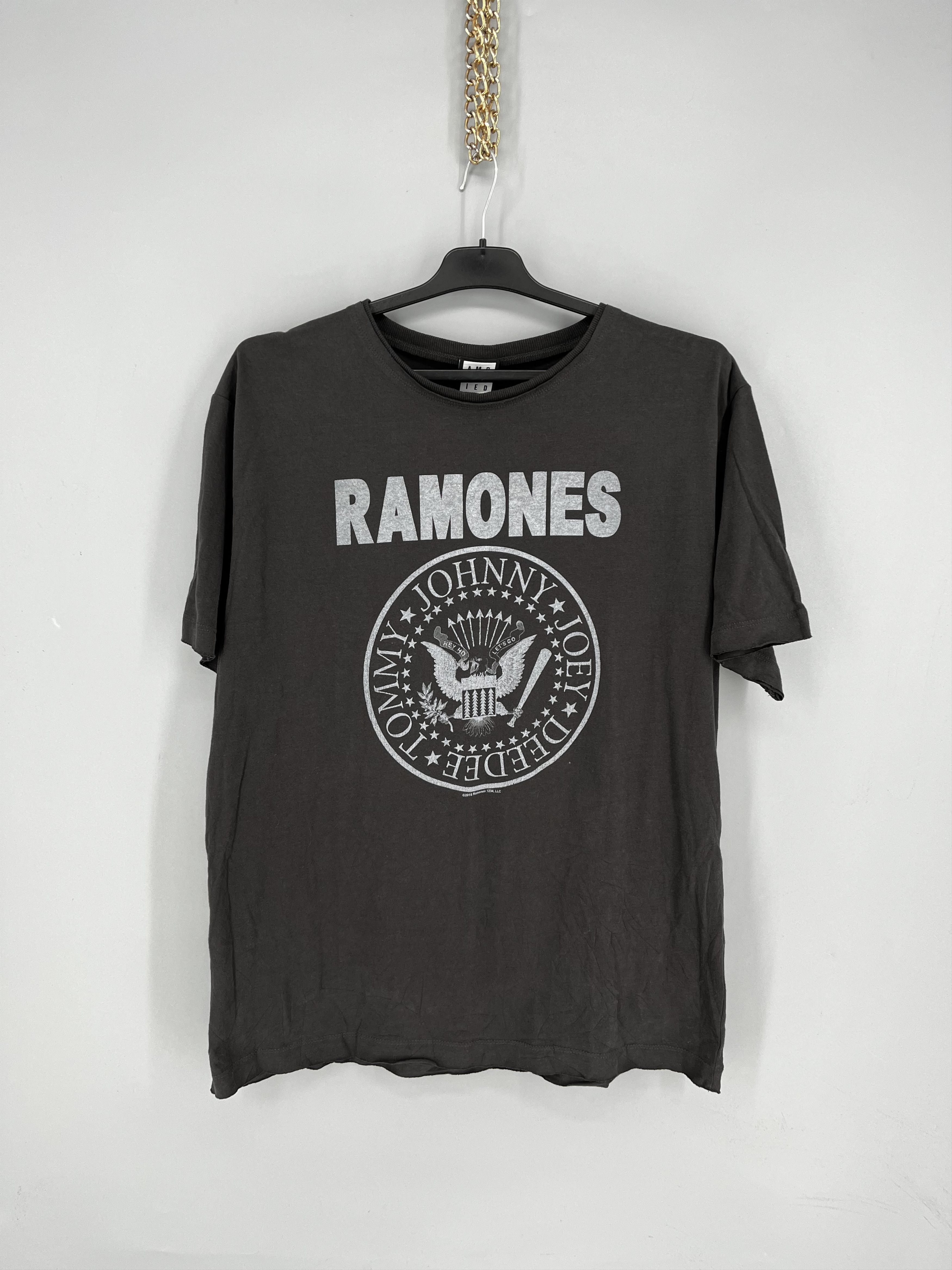 Vintage Rare🔥 Vintage Y2K Ramones Tees Band tee Travis Style Size US XXL / EU 58 / 5 - 1 Thumbnail