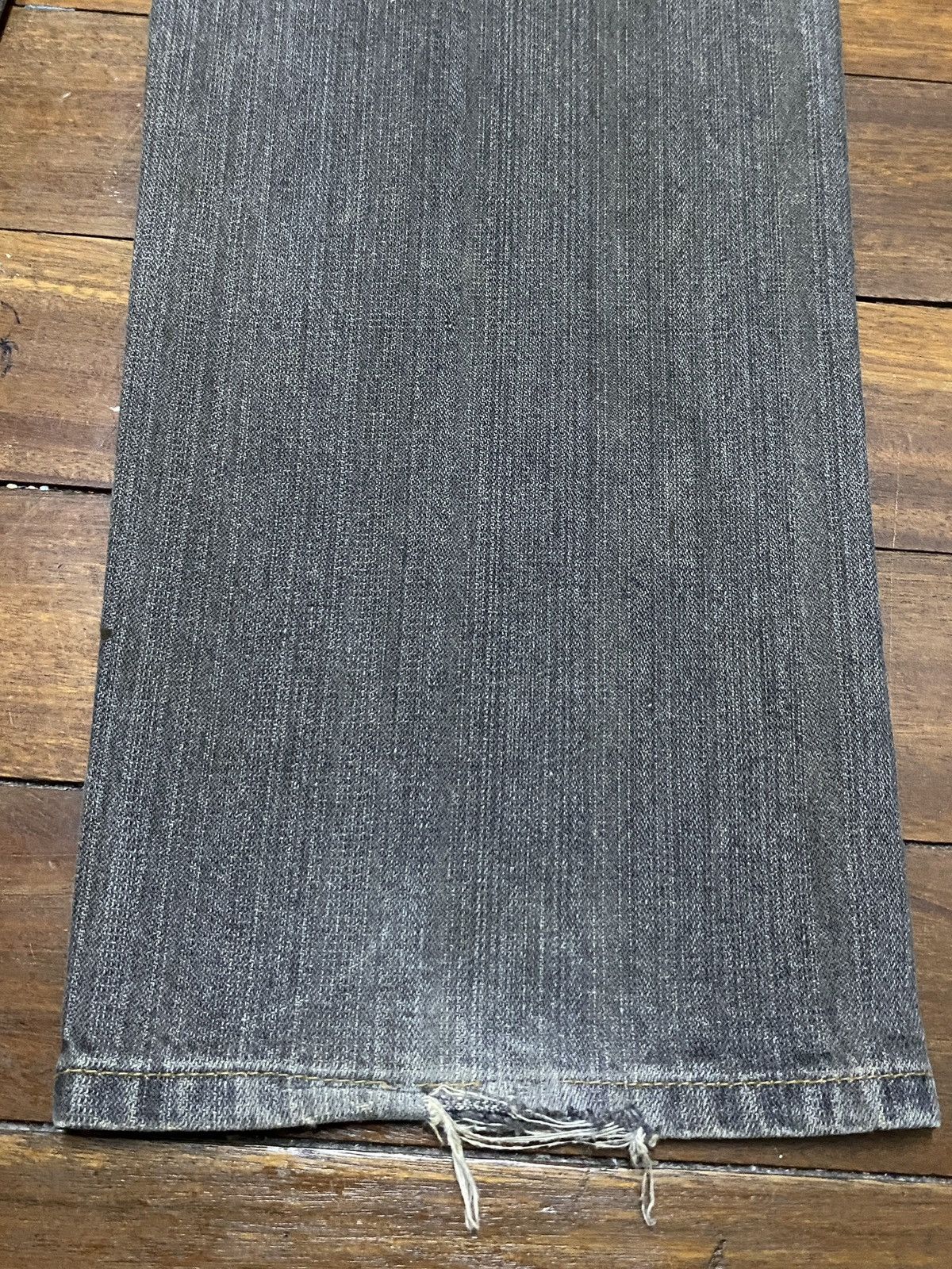Japanese Brand Very Rare Vintage Japanese Brand Distressed Jeans 1990s Size US 33 - 8 Thumbnail