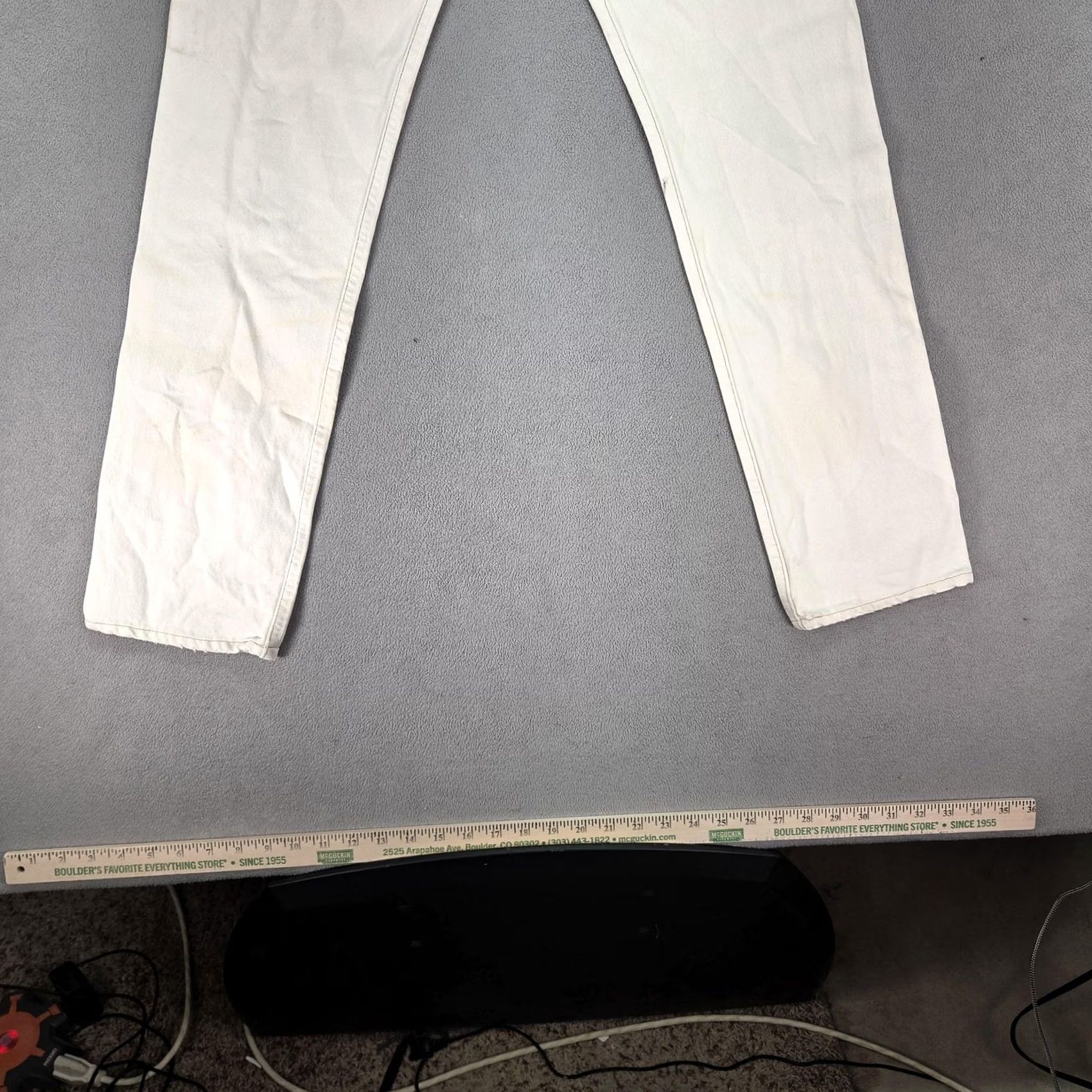 Levi's VINTAGE Levi's 501 Jeans Womens White Button Fly 20x27 90s Fits Regular High Rise Denim 100% Cotton United States Womens Size 42" / US 20 - 4 Thumbnail