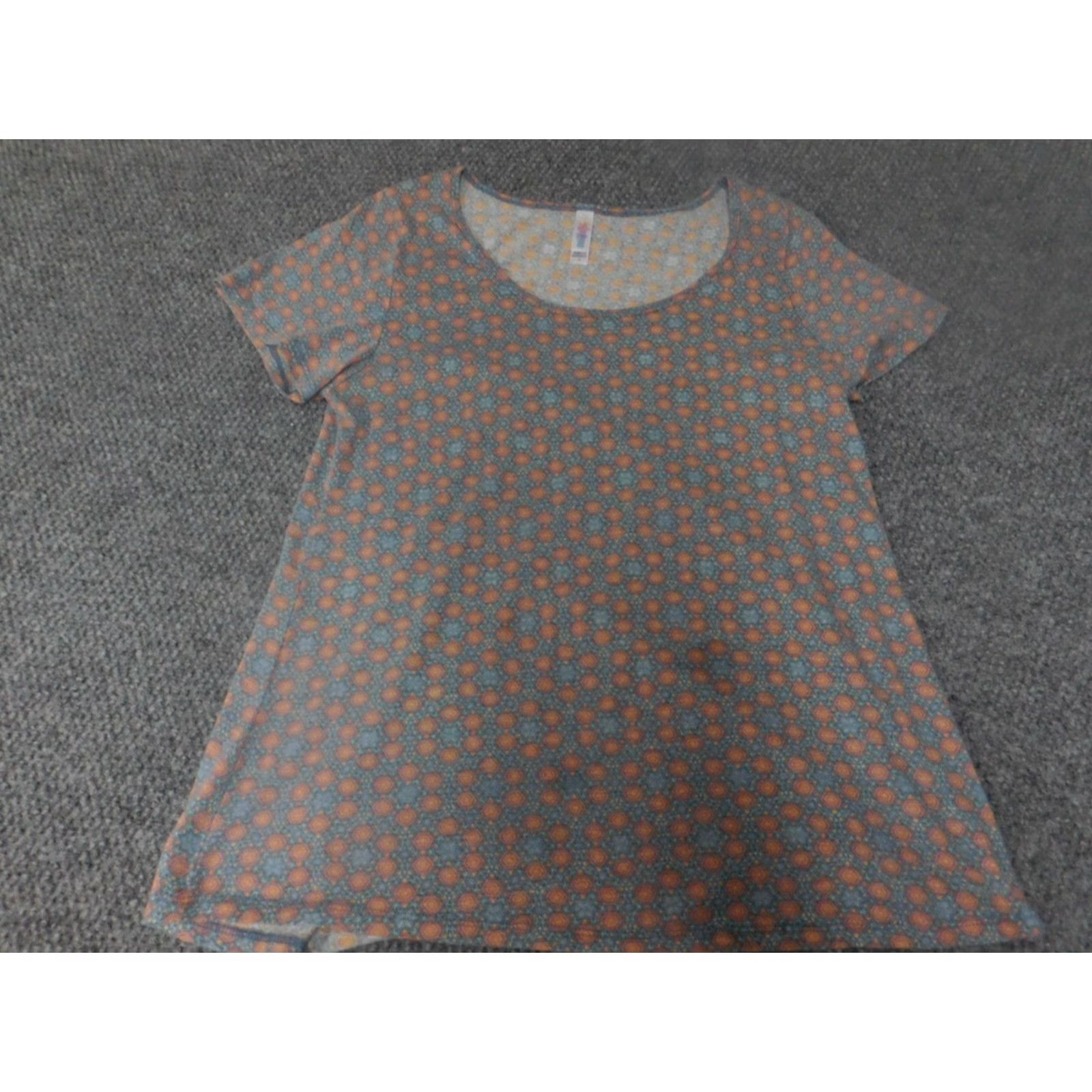 Vintage **Lularoe Womens Gray Stretch Pullover Shirt Large** User: Lularoe Womens Gray Stretch Pullover Shirt Large Size L / US 10 / IT 46 - 2 Thumbnail