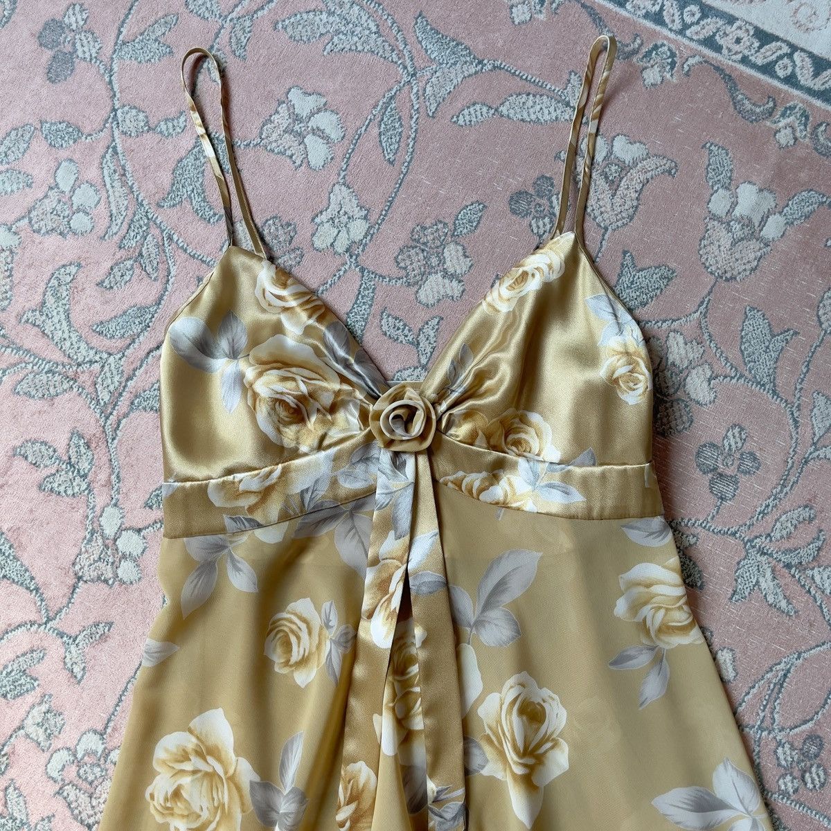 Victoria's Secret Victoria’s Secret 1990s Dusty Golden Chiffon Slip Dress (S) Size S / US 4 / IT 40 - 9 Thumbnail