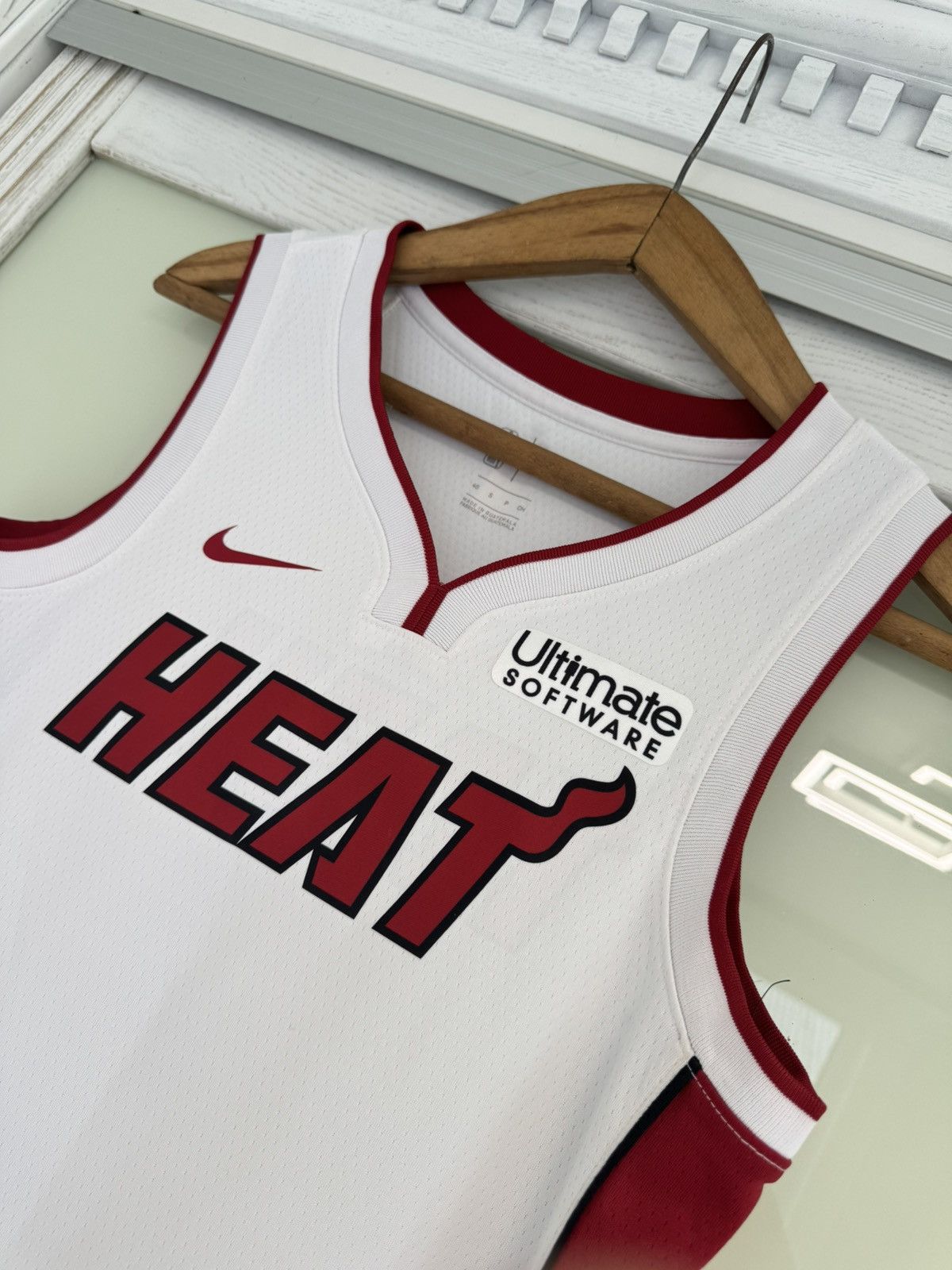 Nike Nike Miami Heat 2018 Home Basketball Jersey NBA Kit Shirt Size US S / EU 44-46 / 1 - 5 Thumbnail