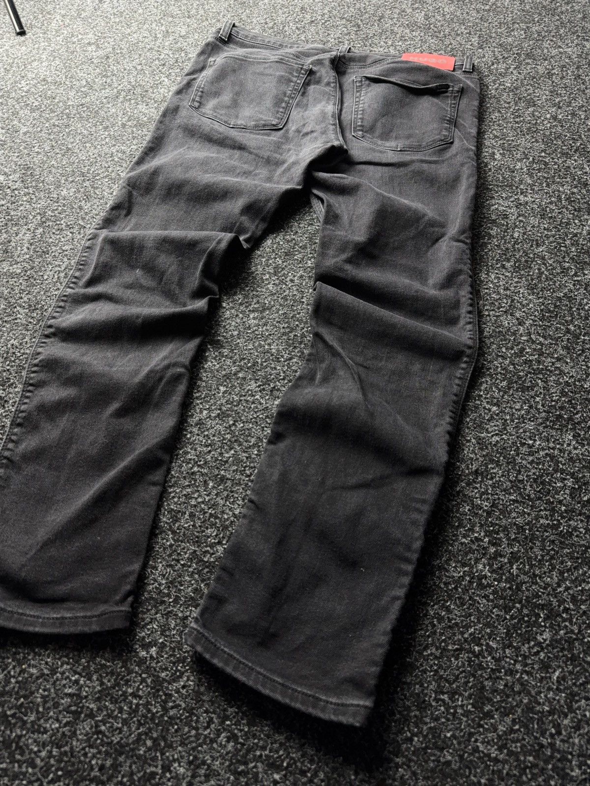 Hugo Boss Luxury 00s Y2K HUGO Boss 1734 black Slim fit denim jeans Size US 32 / EU 48 - 12 Thumbnail