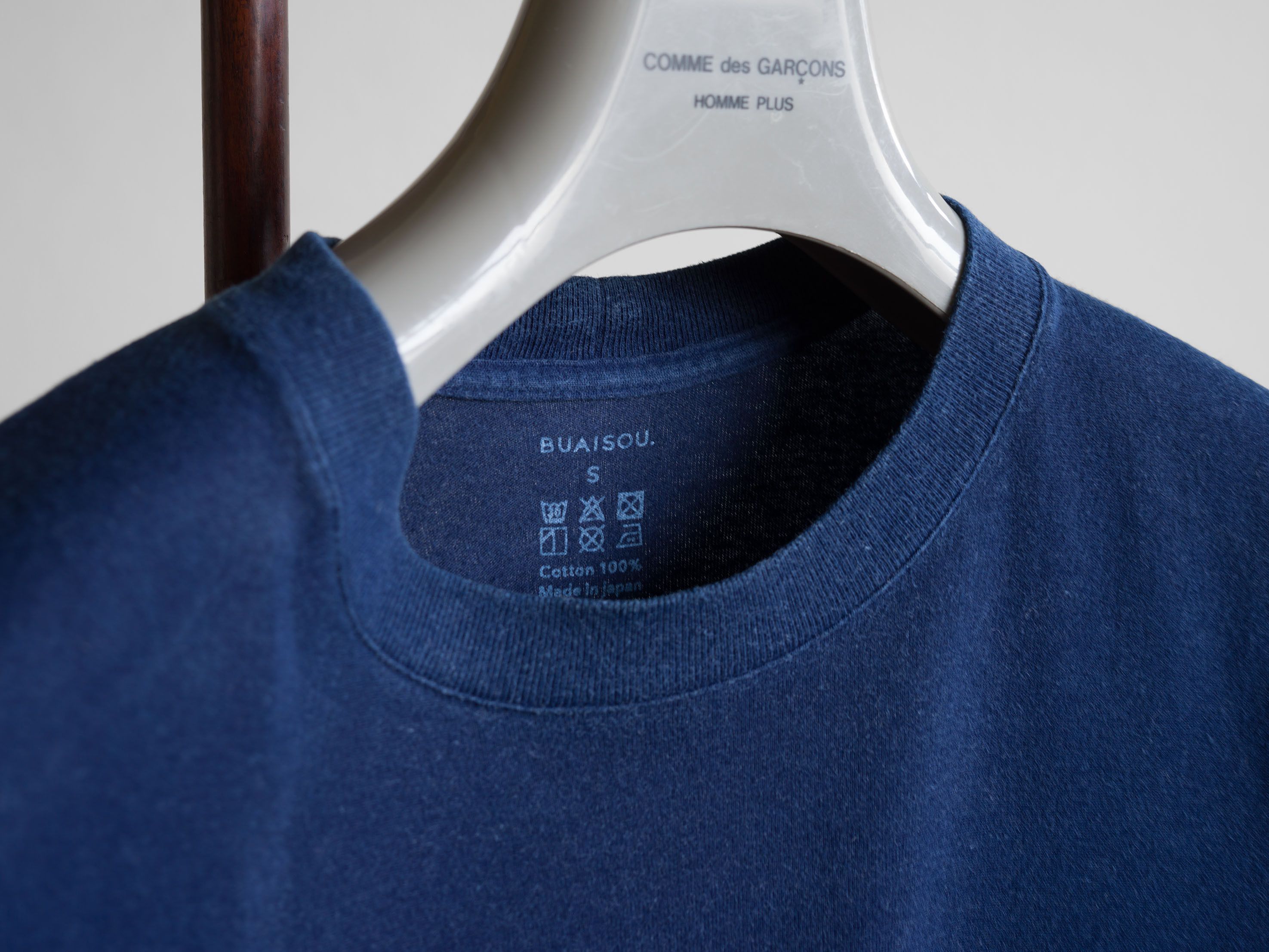Comme des Garcons BUAISOU DARK INDIGO T-SHIRT 1 Size US S / EU 44-46 / 1 - 6 Thumbnail