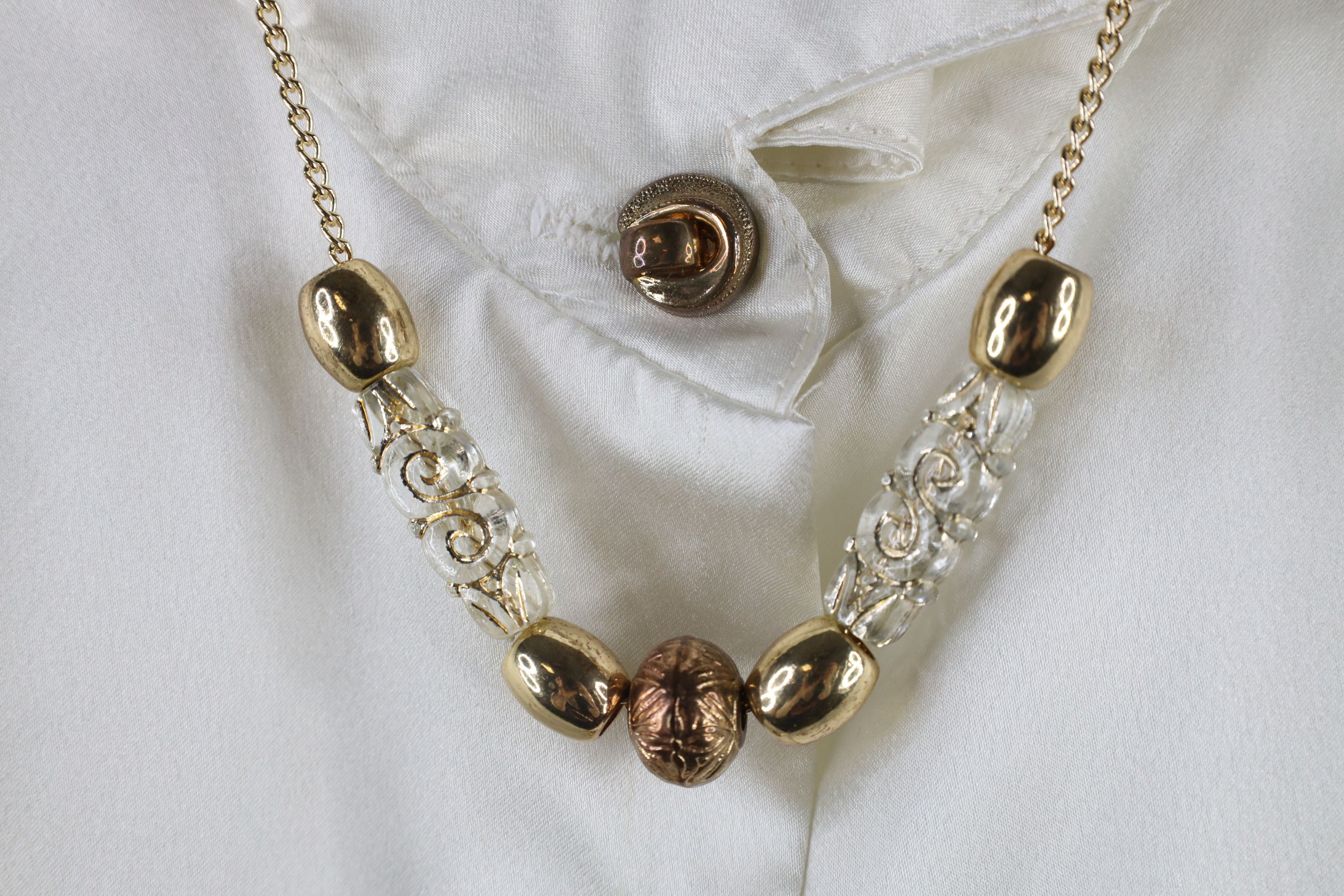 Vintage Vintage 90s Streetwear Necklace Collared Button Shirt USA Size L / US 10 / IT 46 - 7 Thumbnail