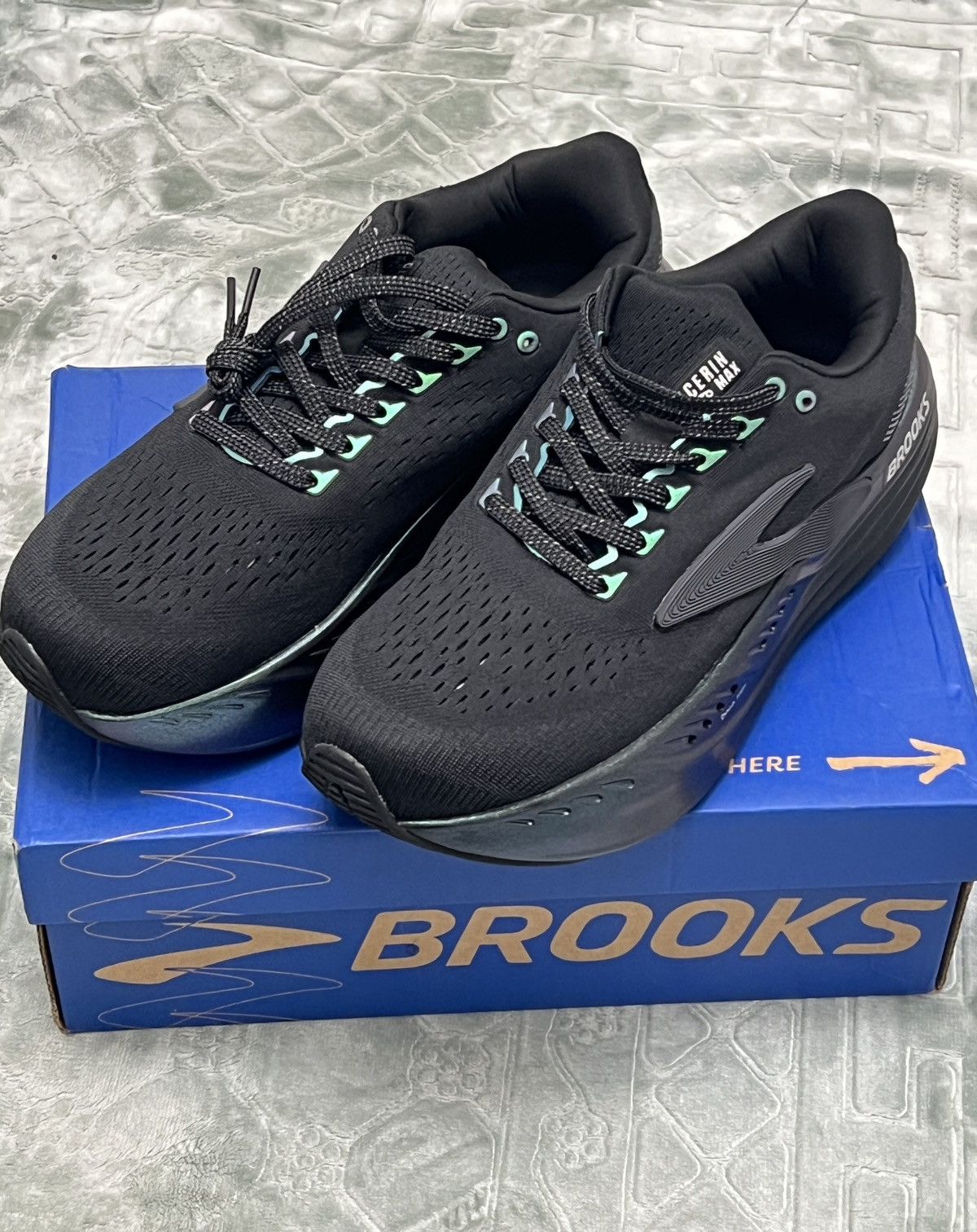 Brooks Brooks Glycerin Max - Aurora / Black / Ebony - Size UK 8.5 Size US 8.5 / EU 41-42 - 6 Thumbnail
