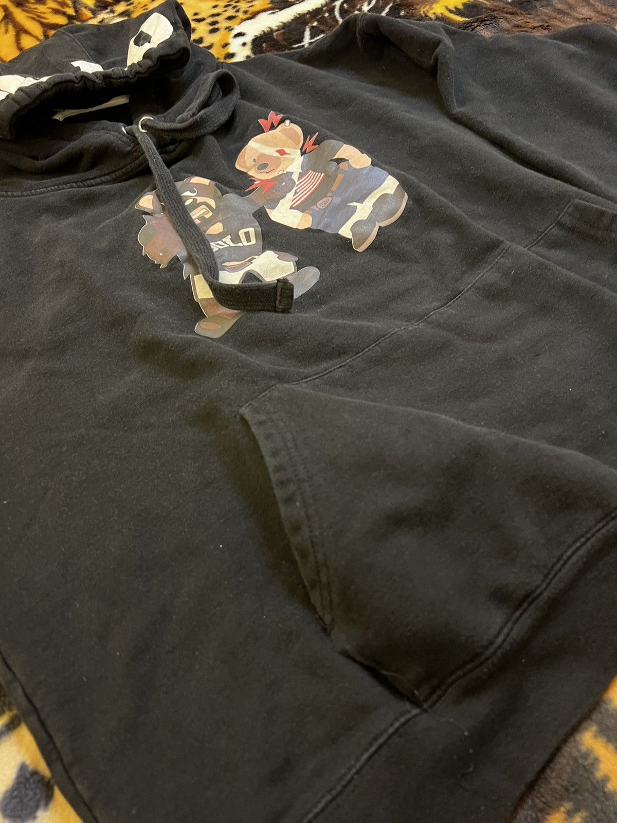 Other DOLO Bear vs POLO Bear Hoodie Size US XL / EU 56 / 4 - 5 Thumbnail