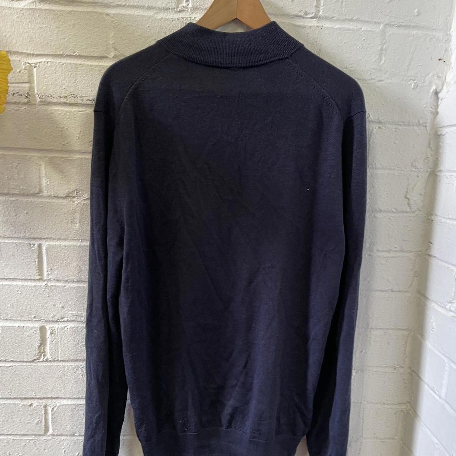 Charles Tyrwhitt Charles Tyrwhitt Men's Navy and Blue Jumper Size US M / EU 48-50 / 2 - 4 Thumbnail