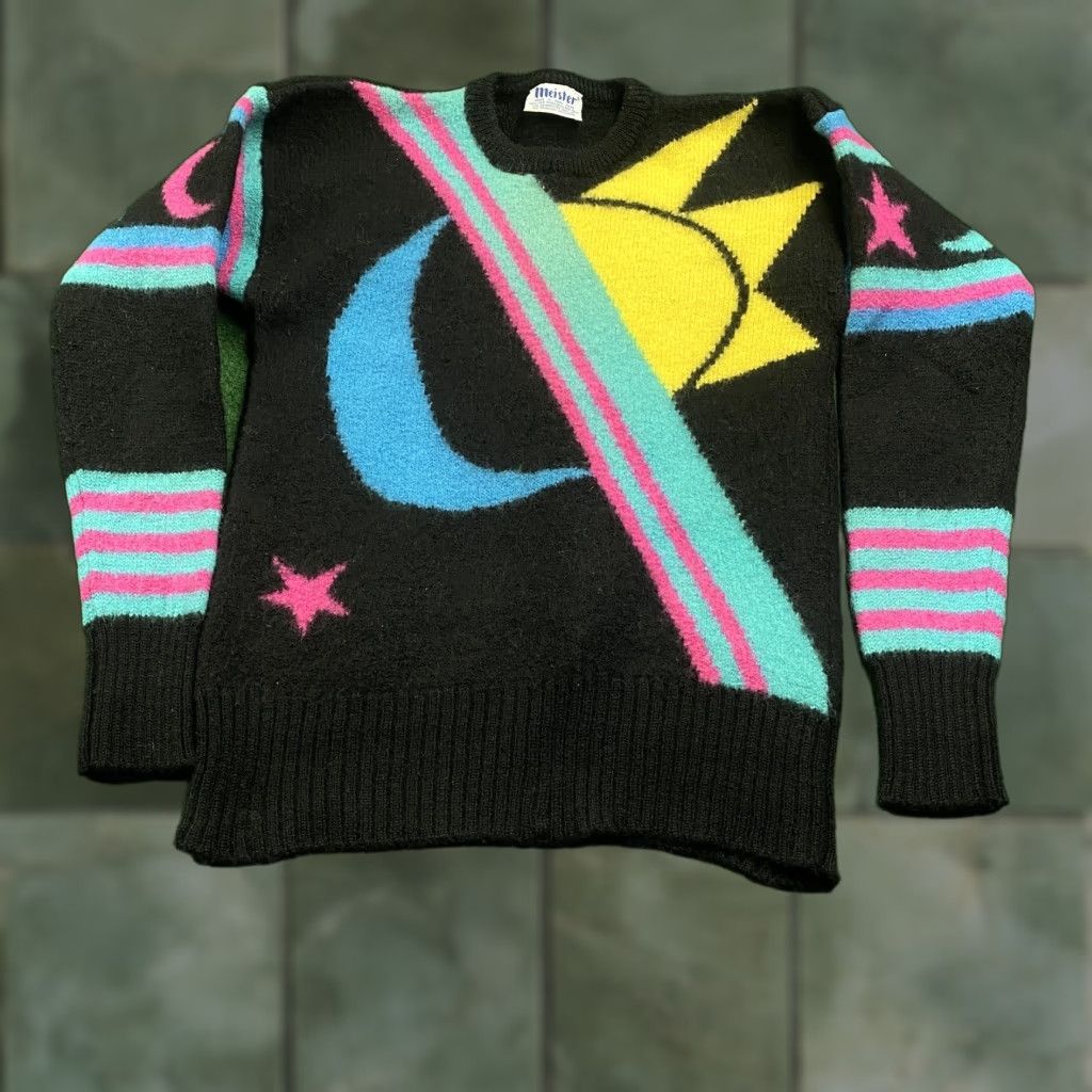 Vintage VINTAGE MEISTER Wool Sweatshirt Mens XS Black 90S Sun Moon Space Knit Crew Neck Pullover Size US XS / EU 42 / 0 - 1 Thumbnail