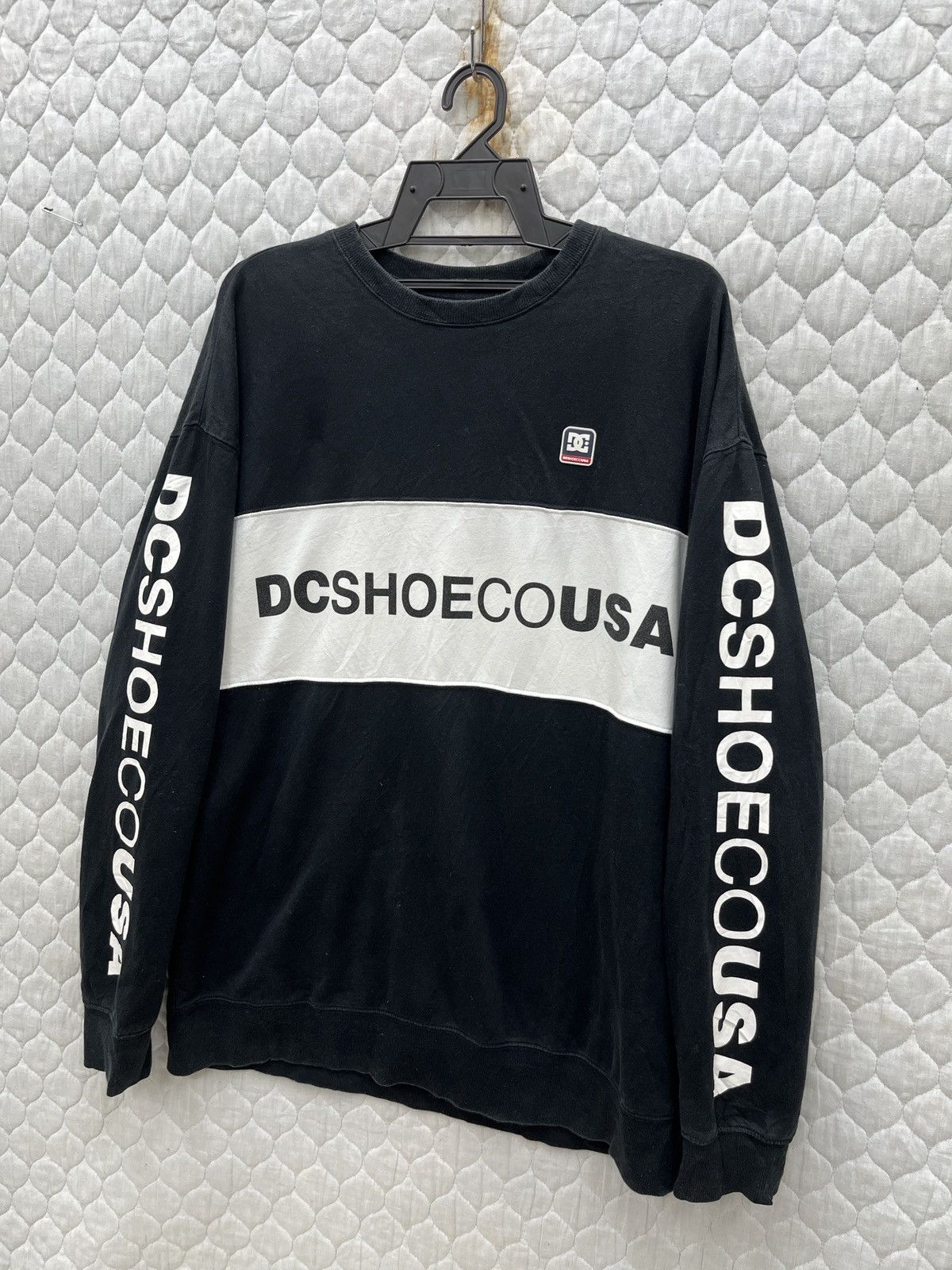 Other 🔥🔥🔥STEALS DCSHOE CO USA LIGHT SWEATSHIRT Size US L / EU 52-54 / 3 - 3 Thumbnail