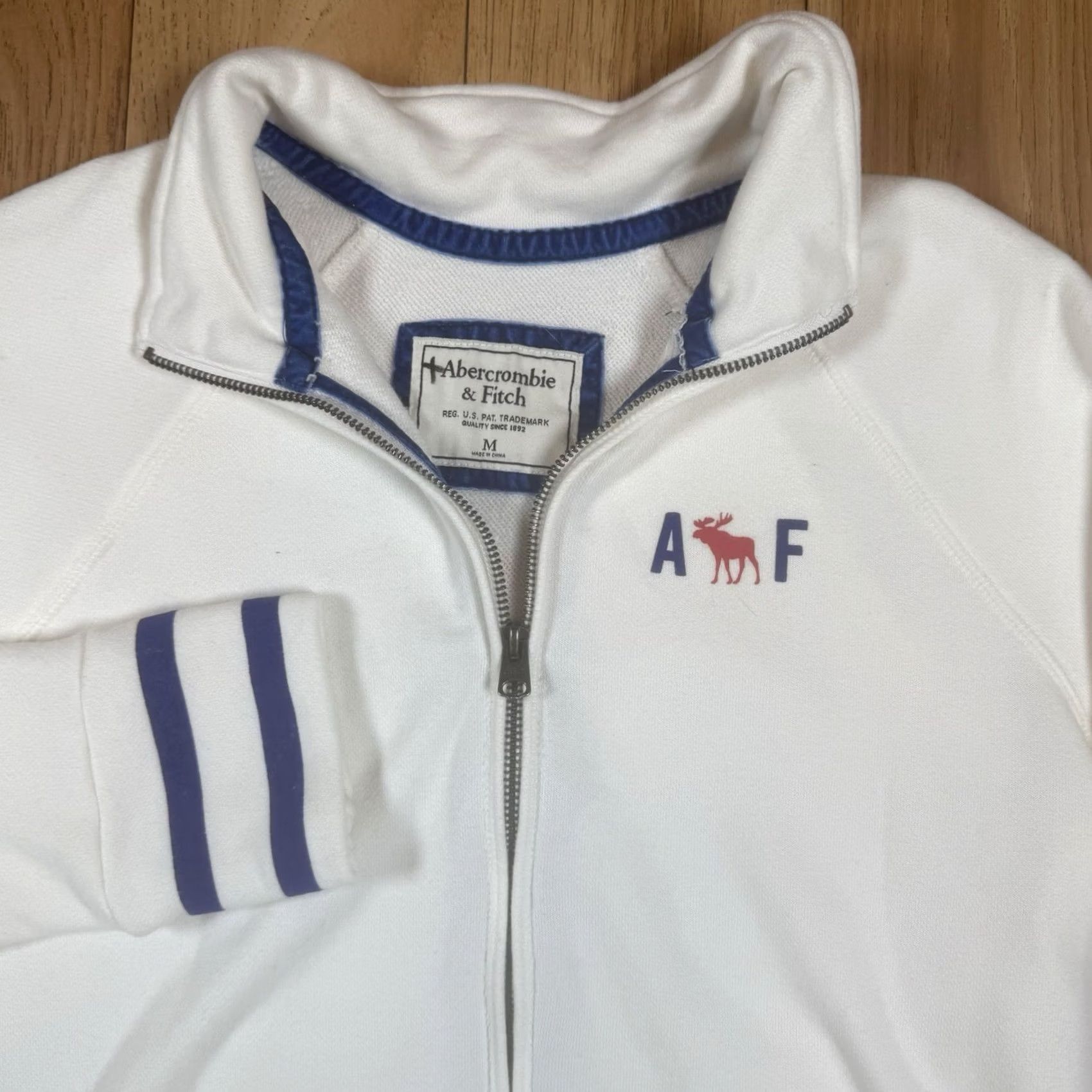 Abercrombie & Fitch VINTAGE Abercrombie & Fitch Sweater M White Moose Logo Y2K Mens Medium Pullover Knit Shirt Size US M / EU 48-50 / 2 - 2 Thumbnail