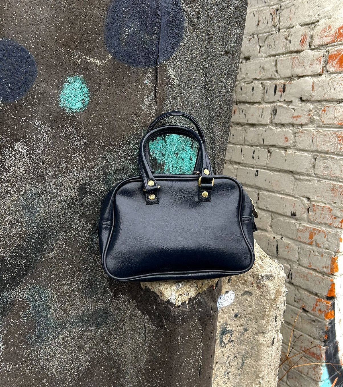 Puma × Vintage Vintage Puma Y2k Leather Mini Bag Size ONE SIZE - 6 Thumbnail
