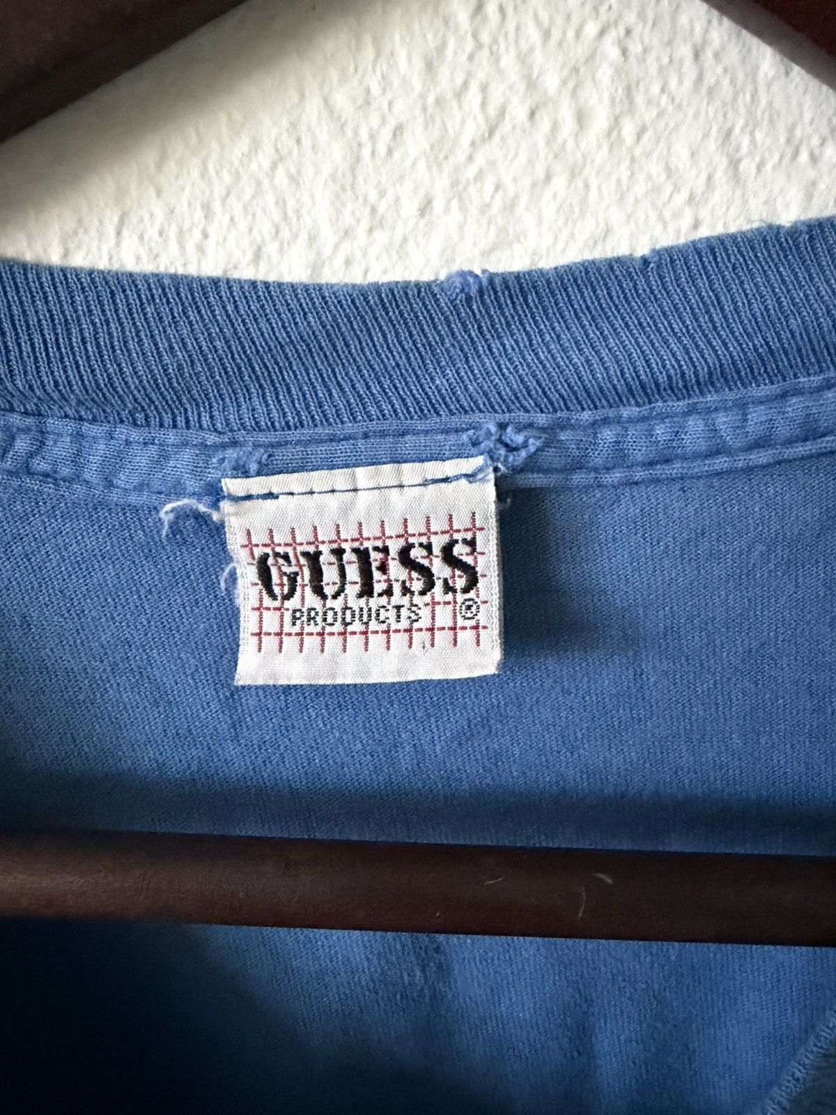 Guess Vintage 90s Guess Tee shirt Size US XL / EU 56 / 4 - 3 Thumbnail