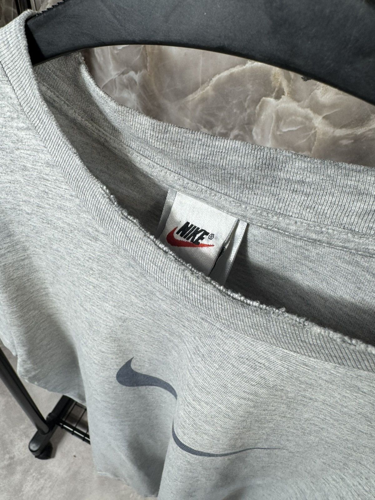 Vintage Vintage Nike Big Logo Distressed Tee Size US L / EU 52-54 / 3 - 6 Thumbnail