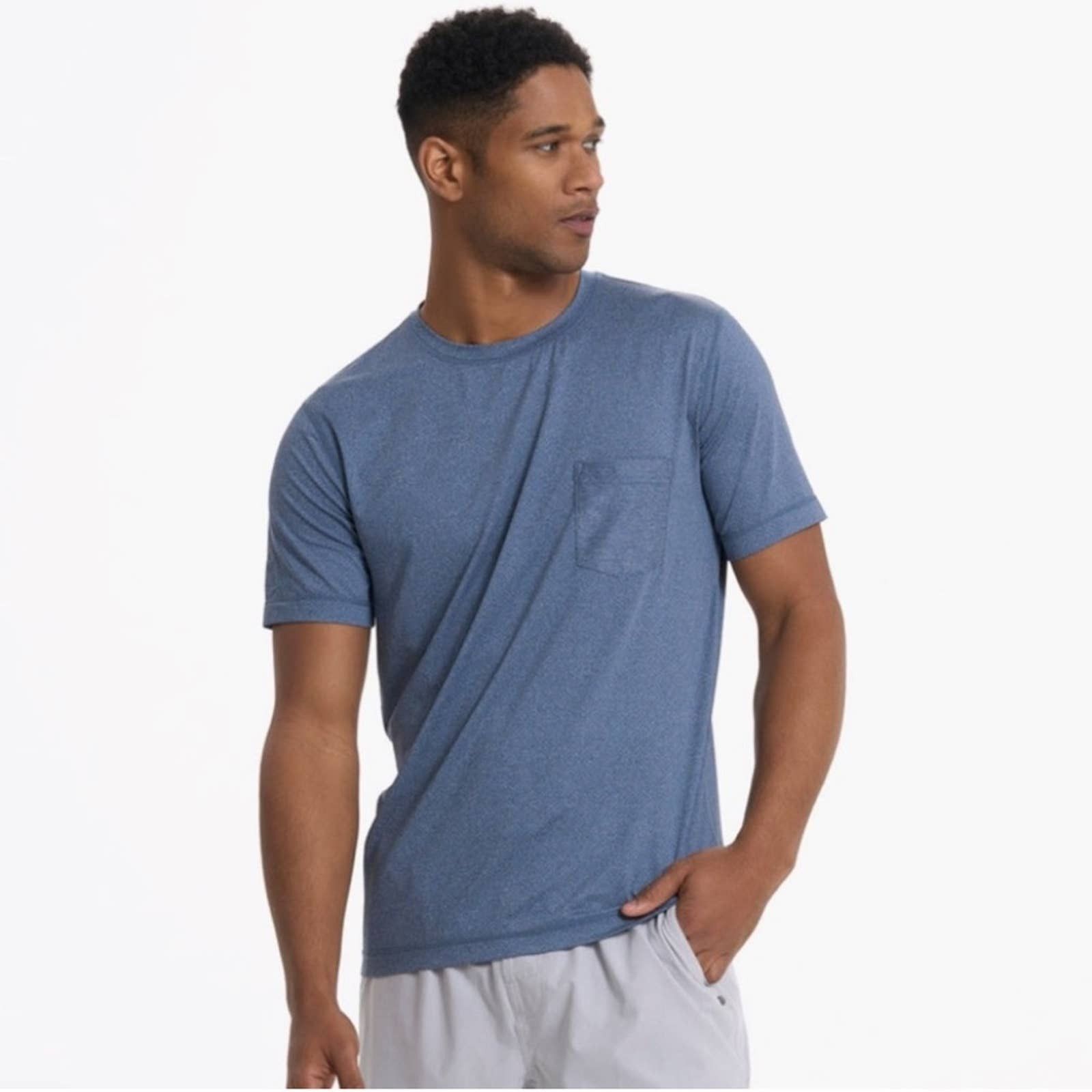 Vuori Vuori Tradewind Performance Pocket T shirt | Grailed