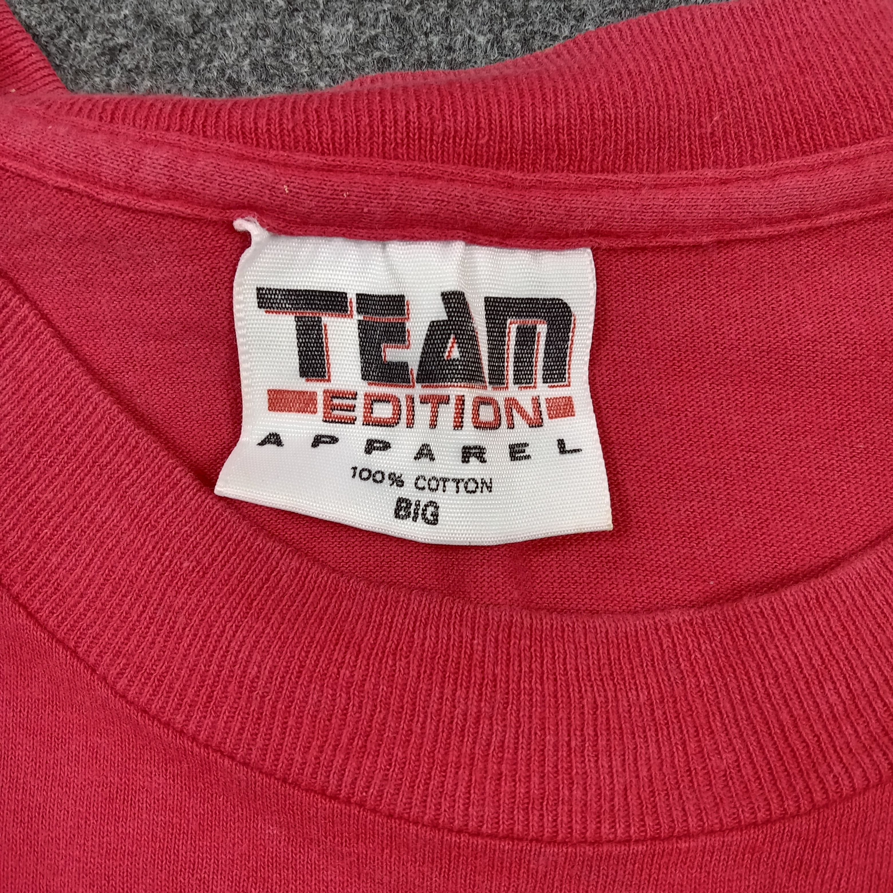 Vintage VINTAGE 90's UNLV Runnin' Rebels Tshirt C276N66 Size US L / EU 52-54 / 3 - 4 Thumbnail