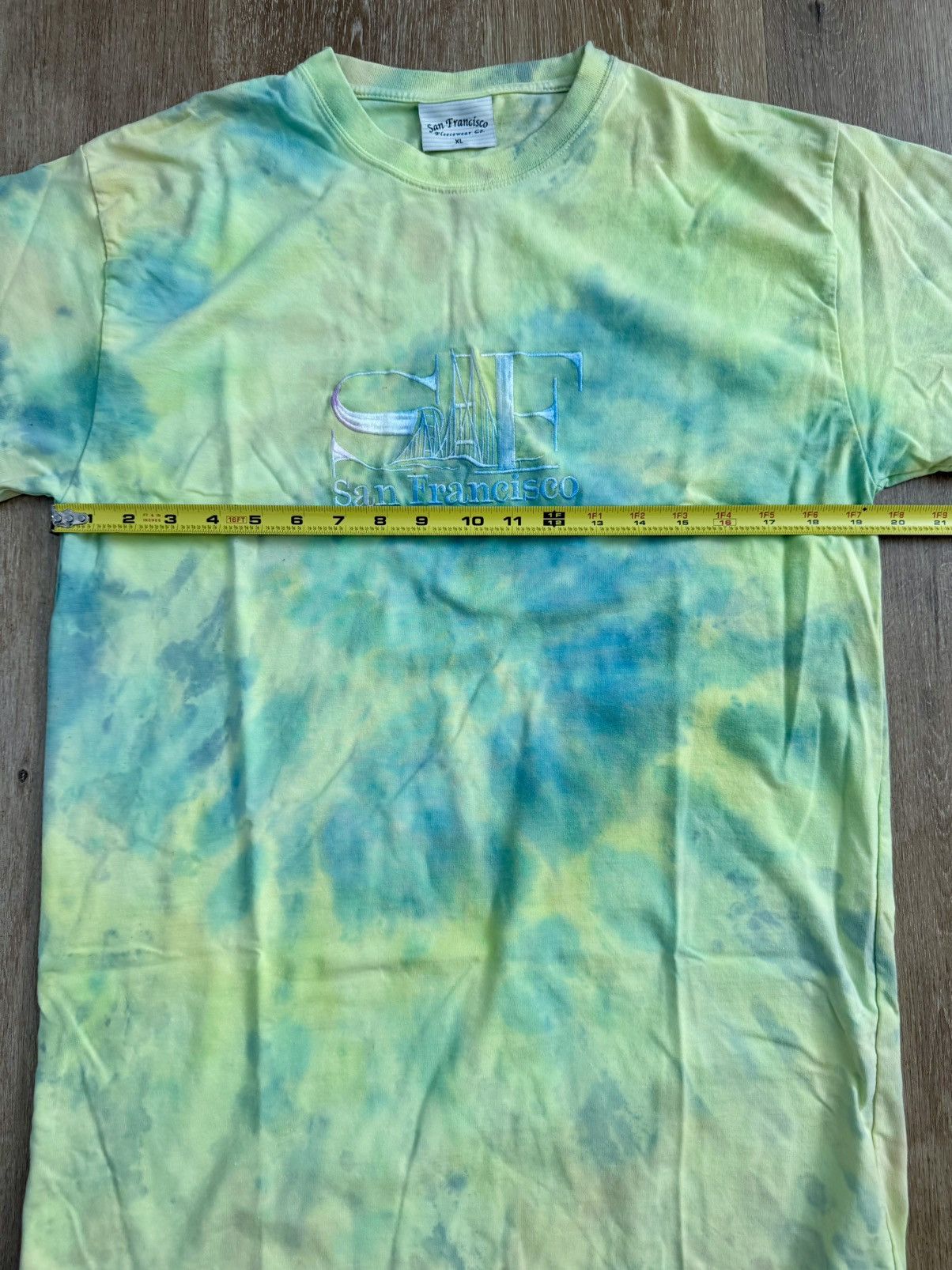 Vintage Spiral Tie Dye Embroidered San Fransisco 90s Tee Size US L / EU 52-54 / 3 - 8 Thumbnail