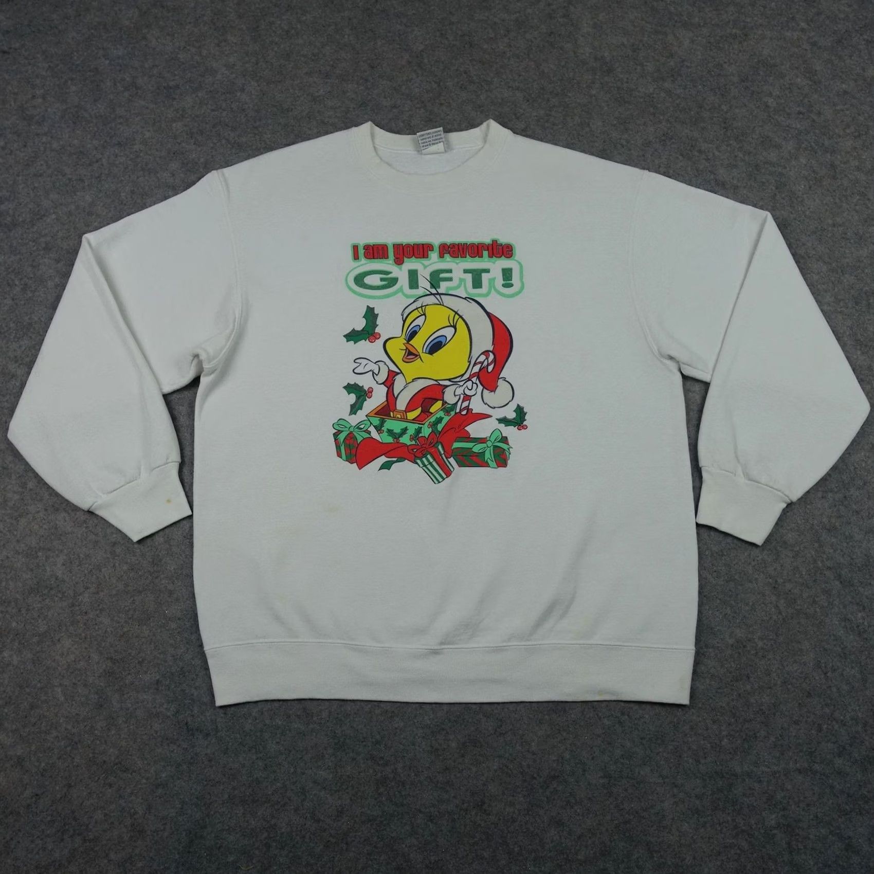 Vintage VINTAGE Looney Tunes Sweatshirt Mens XL White Tweety Christmas Graphic 2000s Size US XL / EU 56 / 4 - 2 Thumbnail