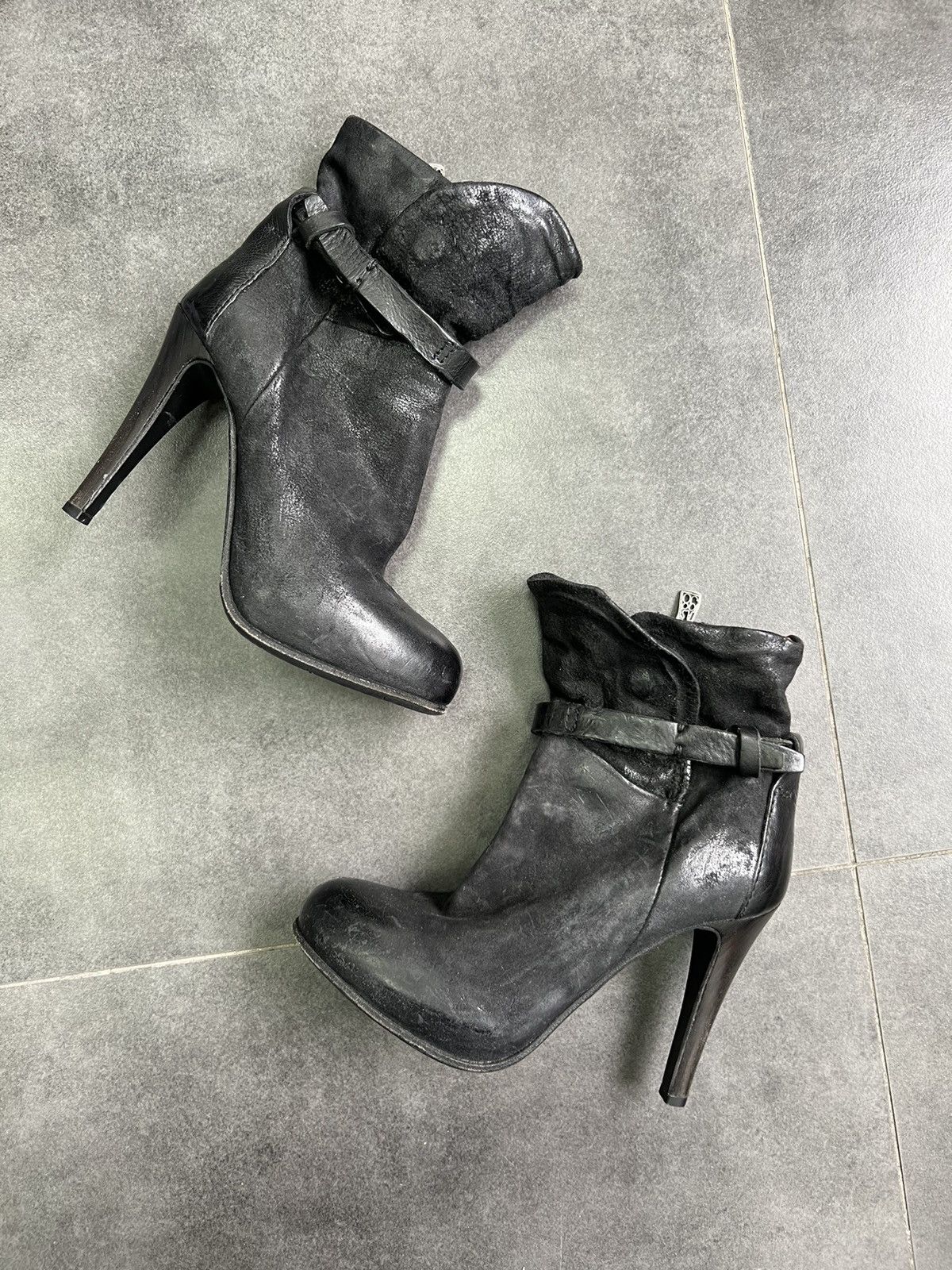 A.S.98 × Leather A.S.98 Avantgarde ankle Leather Boots Size 36 Size US 6 / IT 36 - 1 Thumbnail