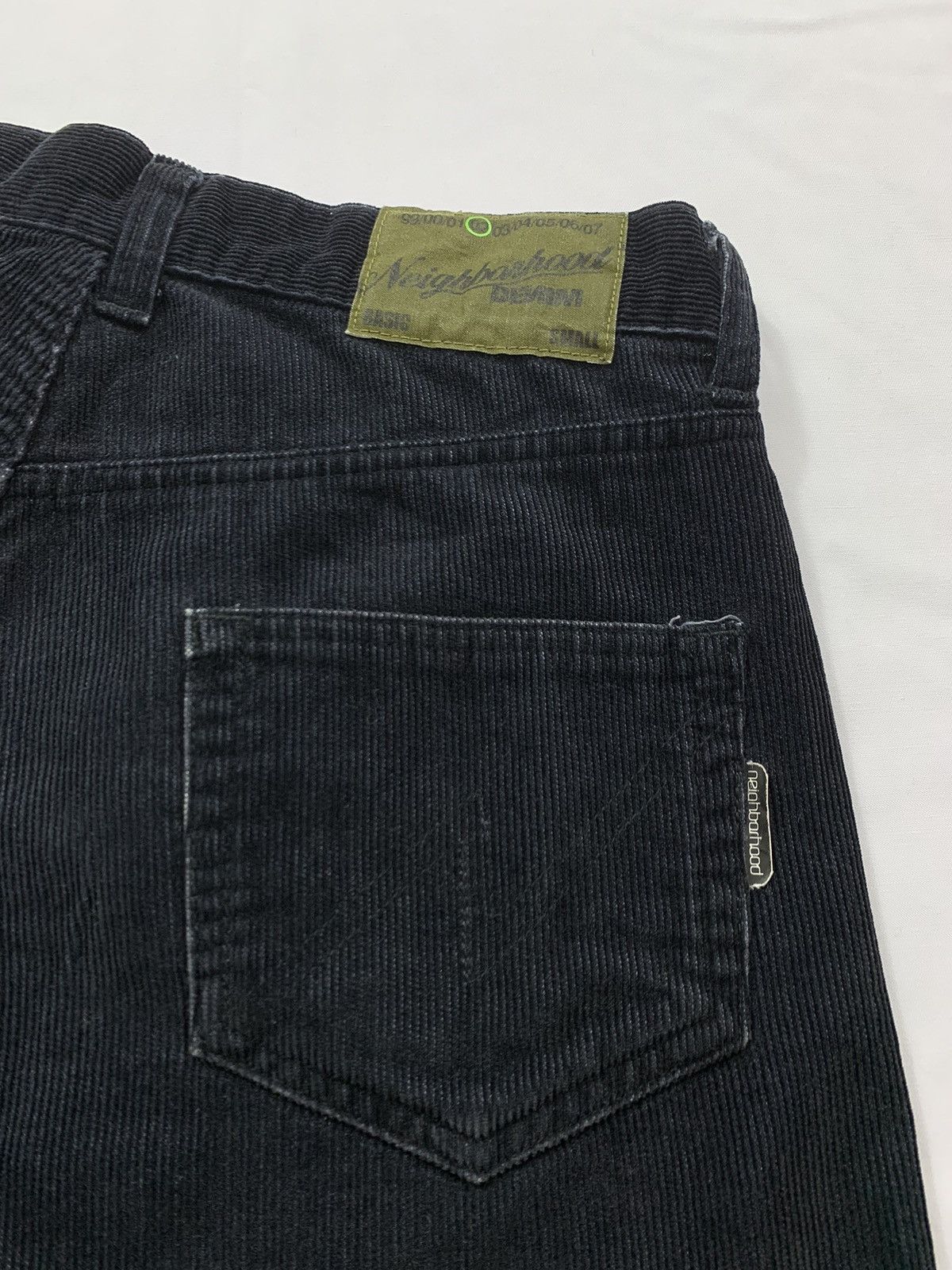 Neighborhood Neighborhood Distressed Corduroy Pants ifsix lgb syule Size US 29 - 6 Thumbnail