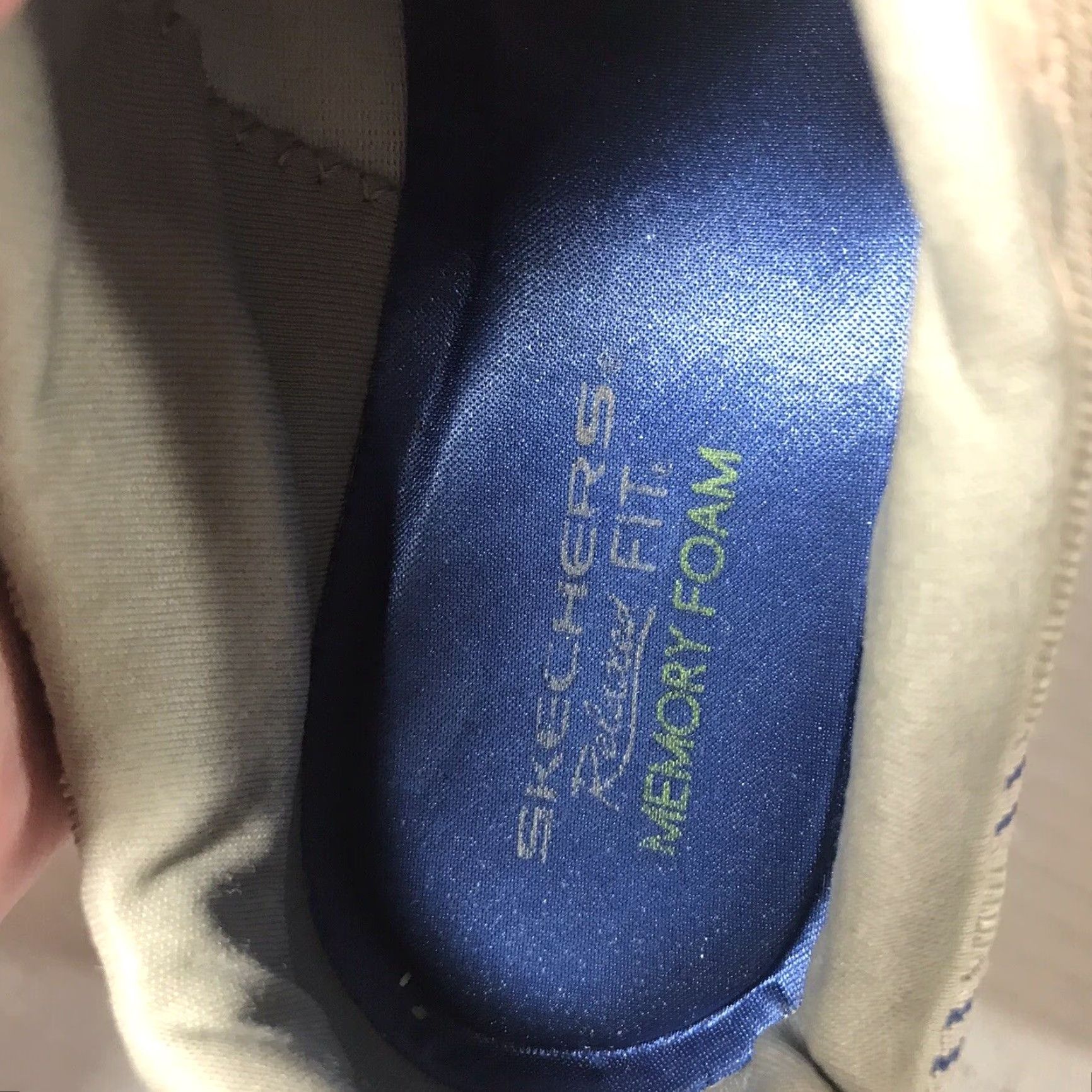 SKECHERS VINTAGE Skechers Relaxed Fit Women's Sneakers Low Top Athletic Size 8.5 Beige Blue Memory Foam Casual Size US 8.5 / IT 38.5 - 5 Thumbnail