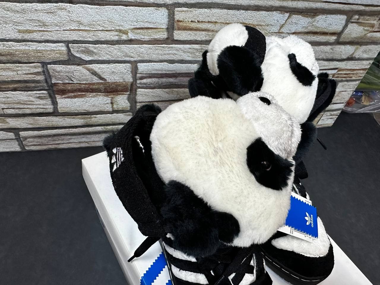 Adidas × Jeremy Scott Adidas x Jeremy Scott US 8 New Panda Bear JS Size US 8 / EU 41 - 5 Thumbnail