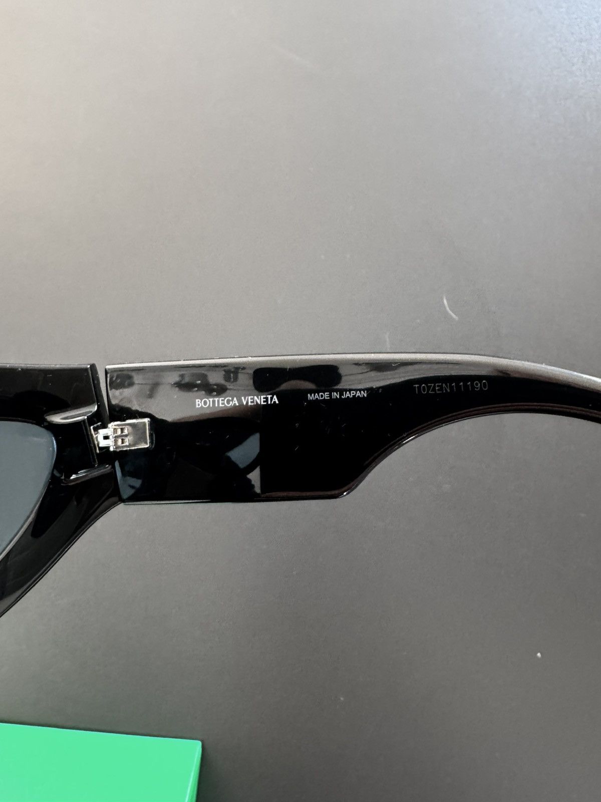 Bottega Veneta Bottega Veneta Sunglasses – Black / Blue Tint Size ONE SIZE - 6 Thumbnail